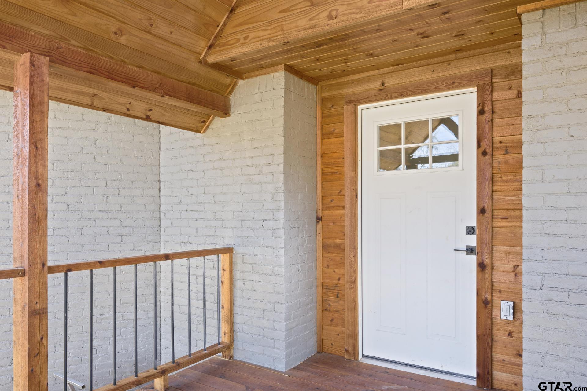 306 Quitman