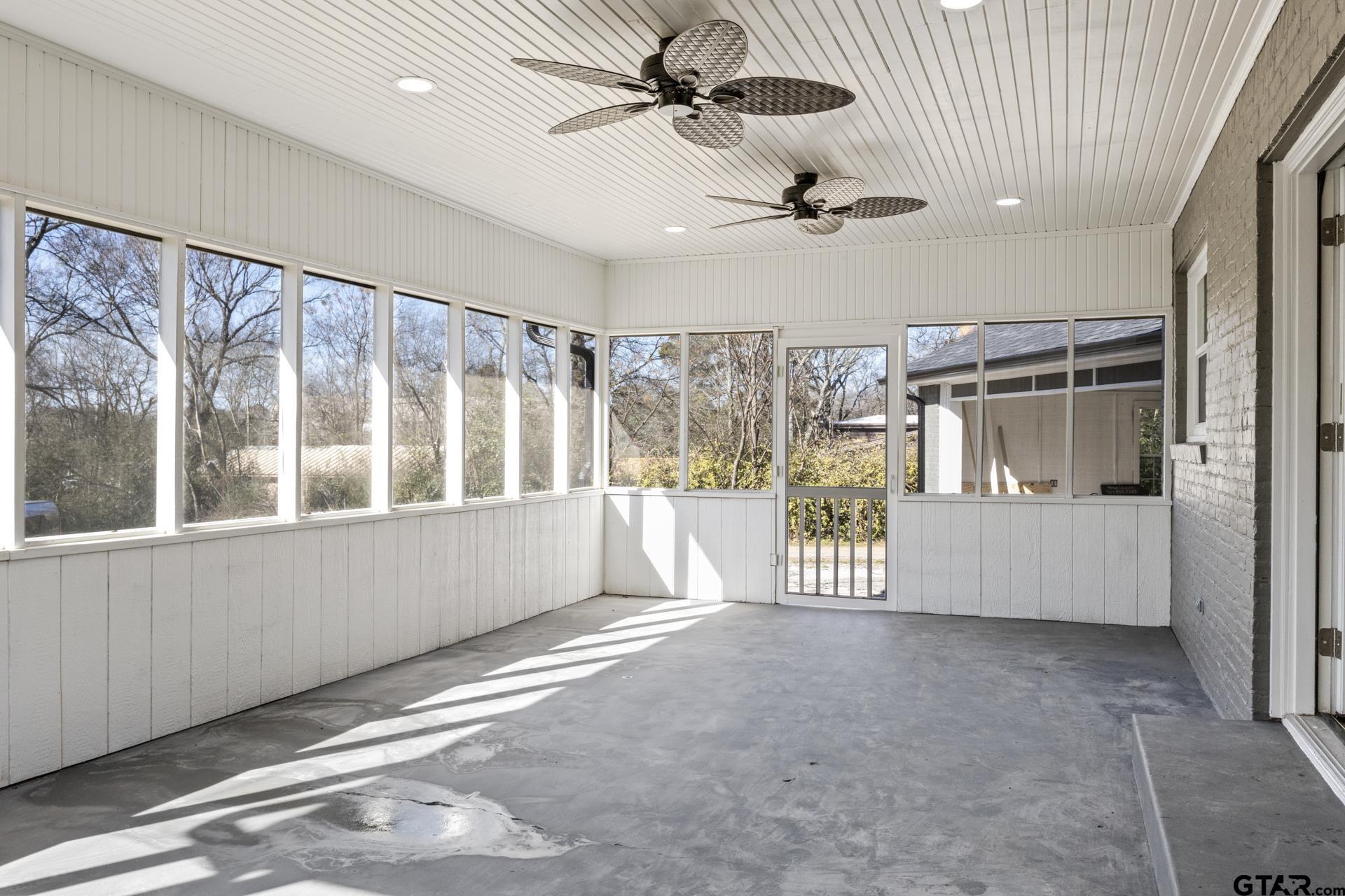 306 Quitman
