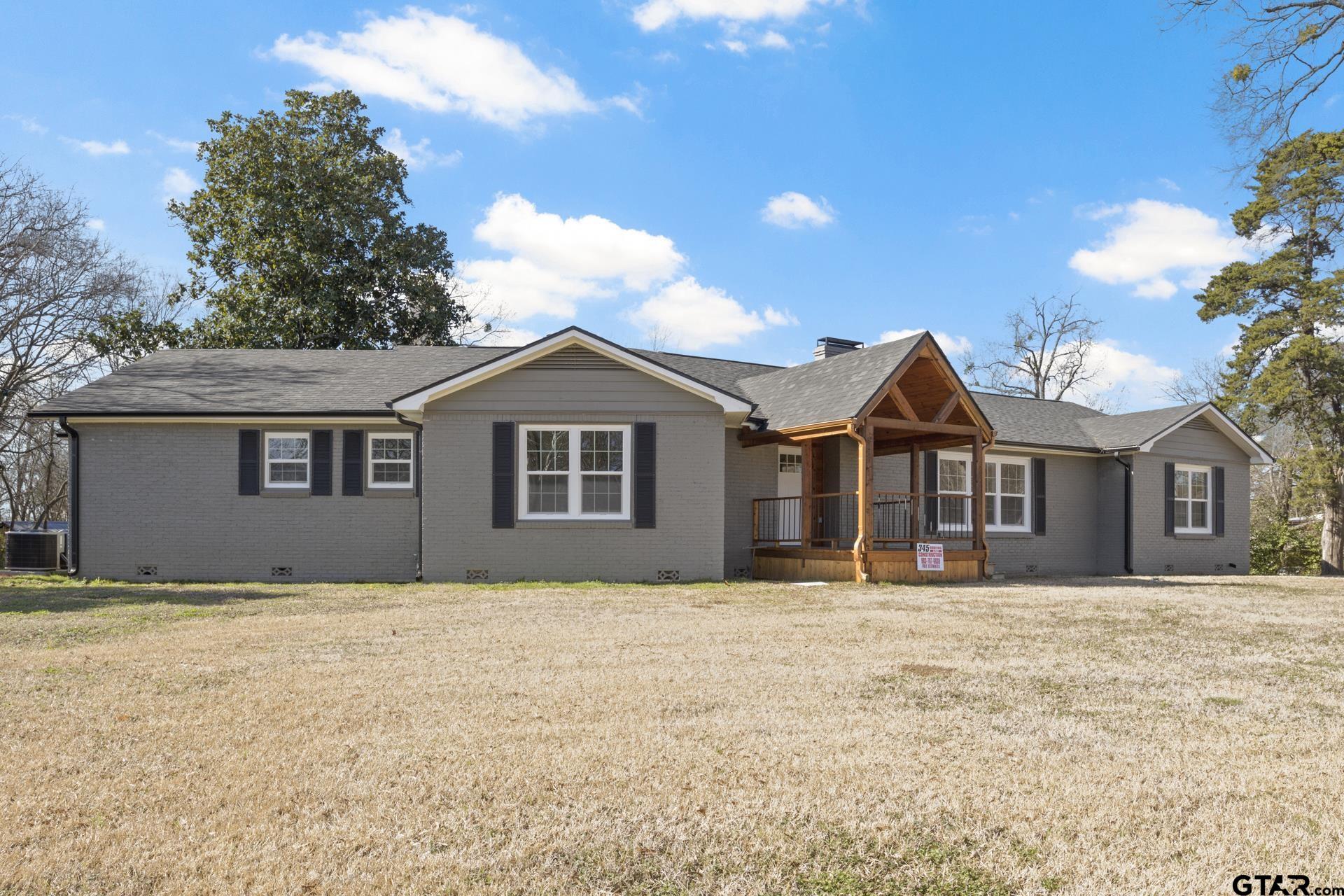 306 Quitman
