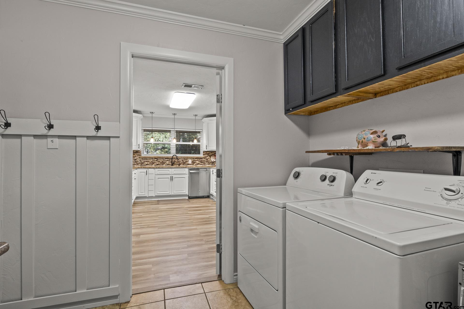 804 Fleming Dr