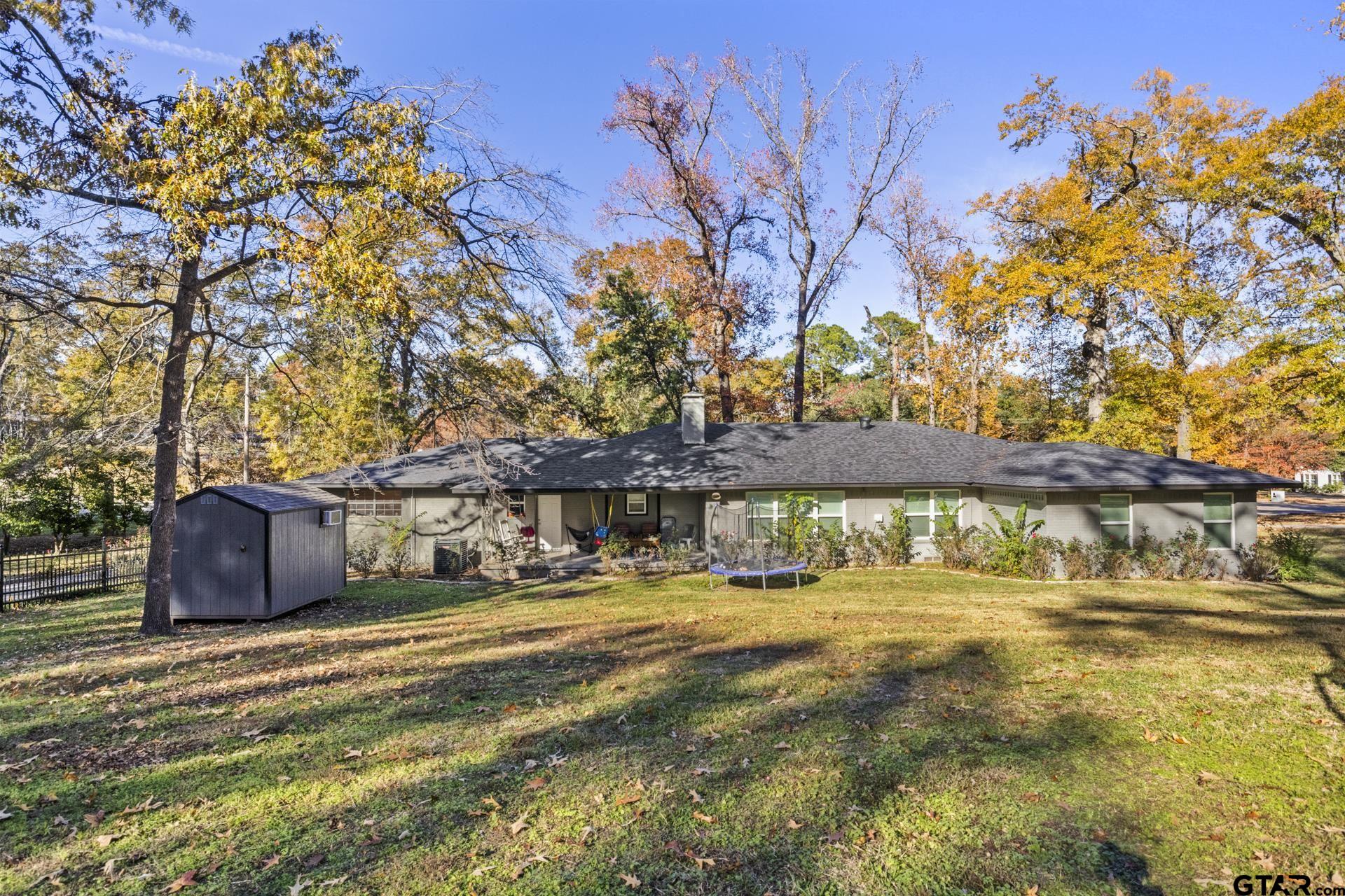 804 Fleming Dr