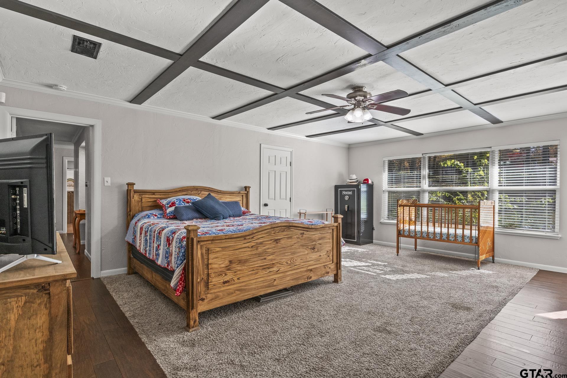 804 Fleming Dr