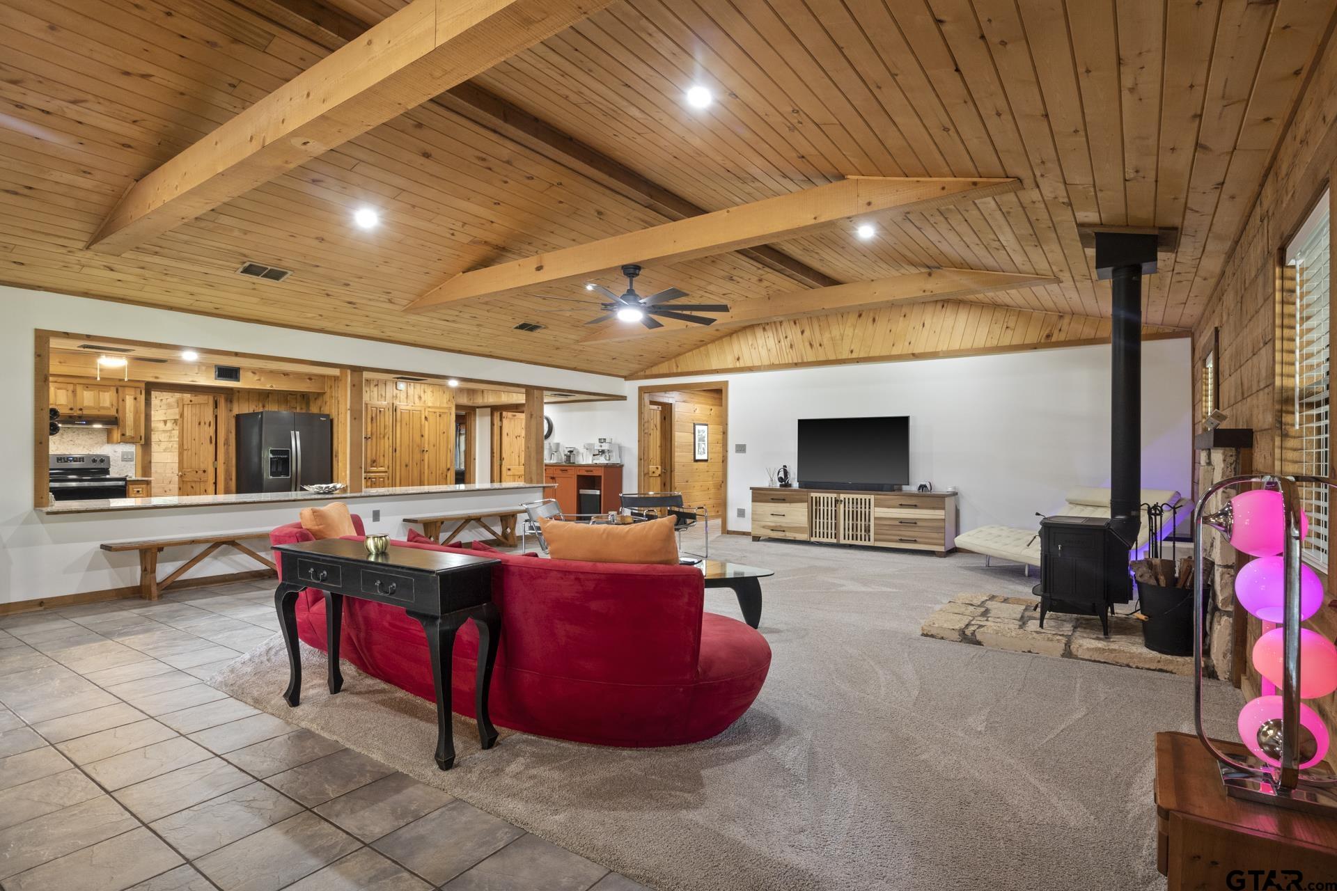 261 County Road 4015