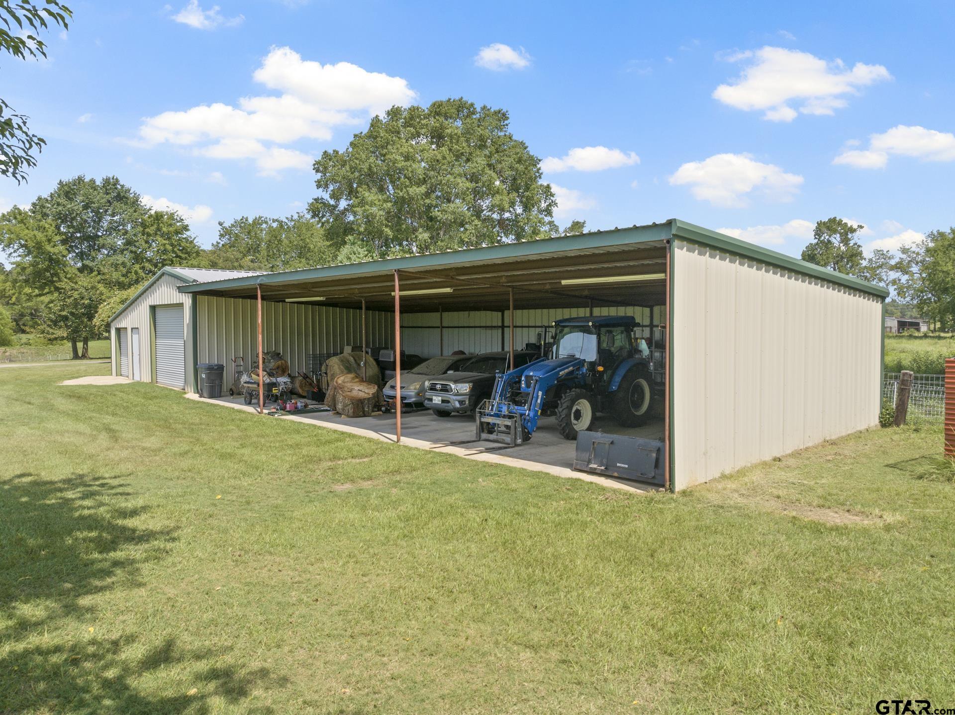 261 County Road 4015