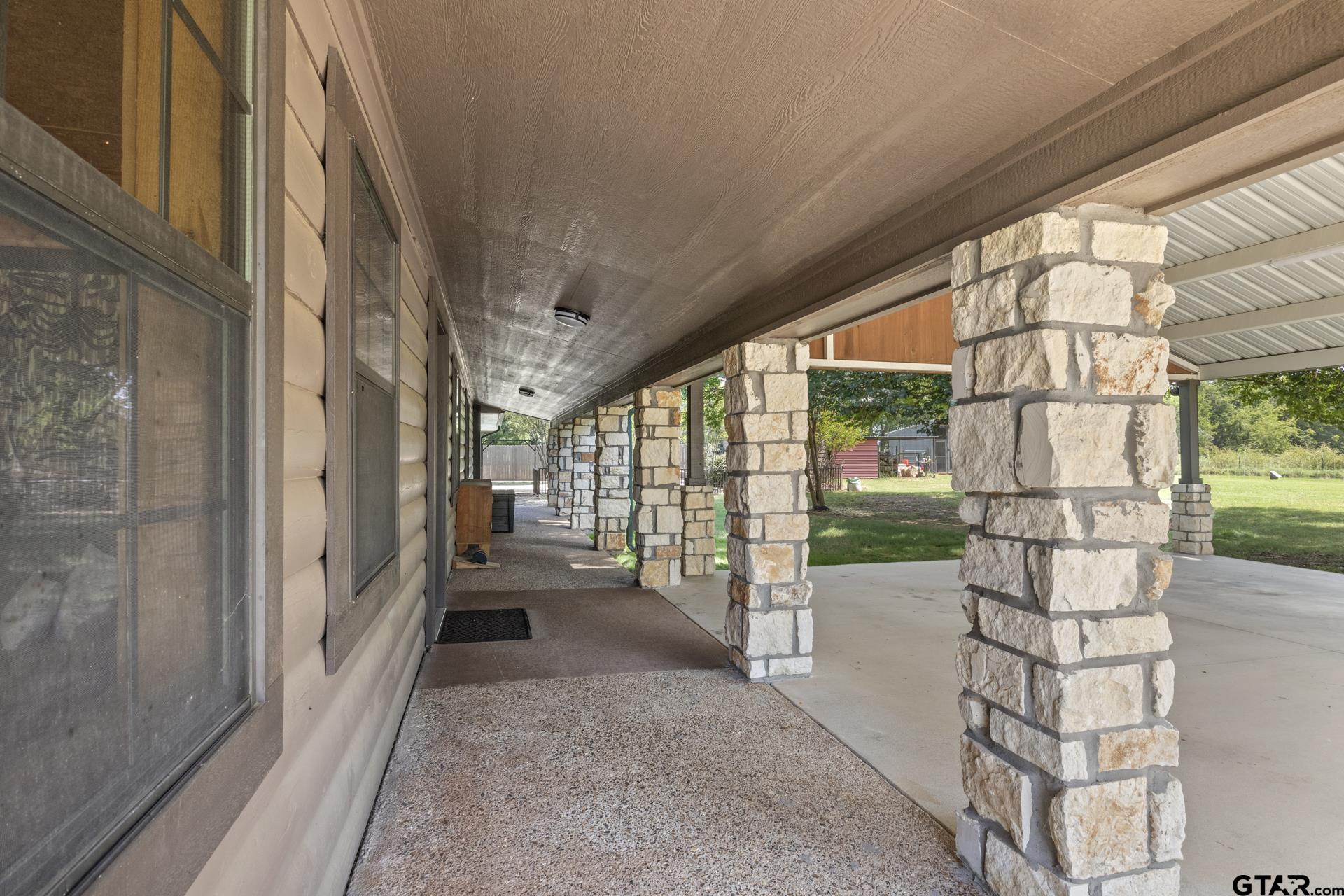 261 County Road 4015