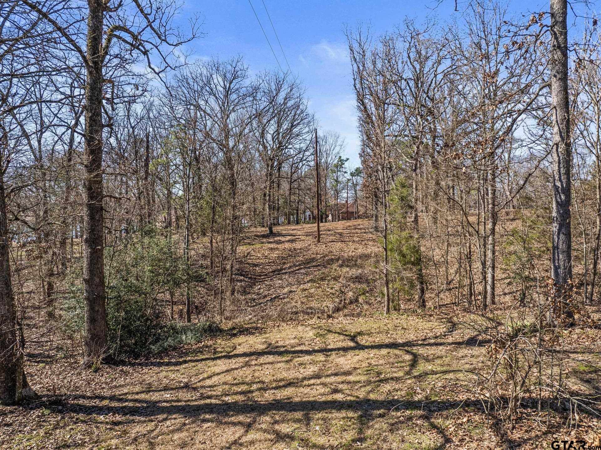 27 Private Road 52371