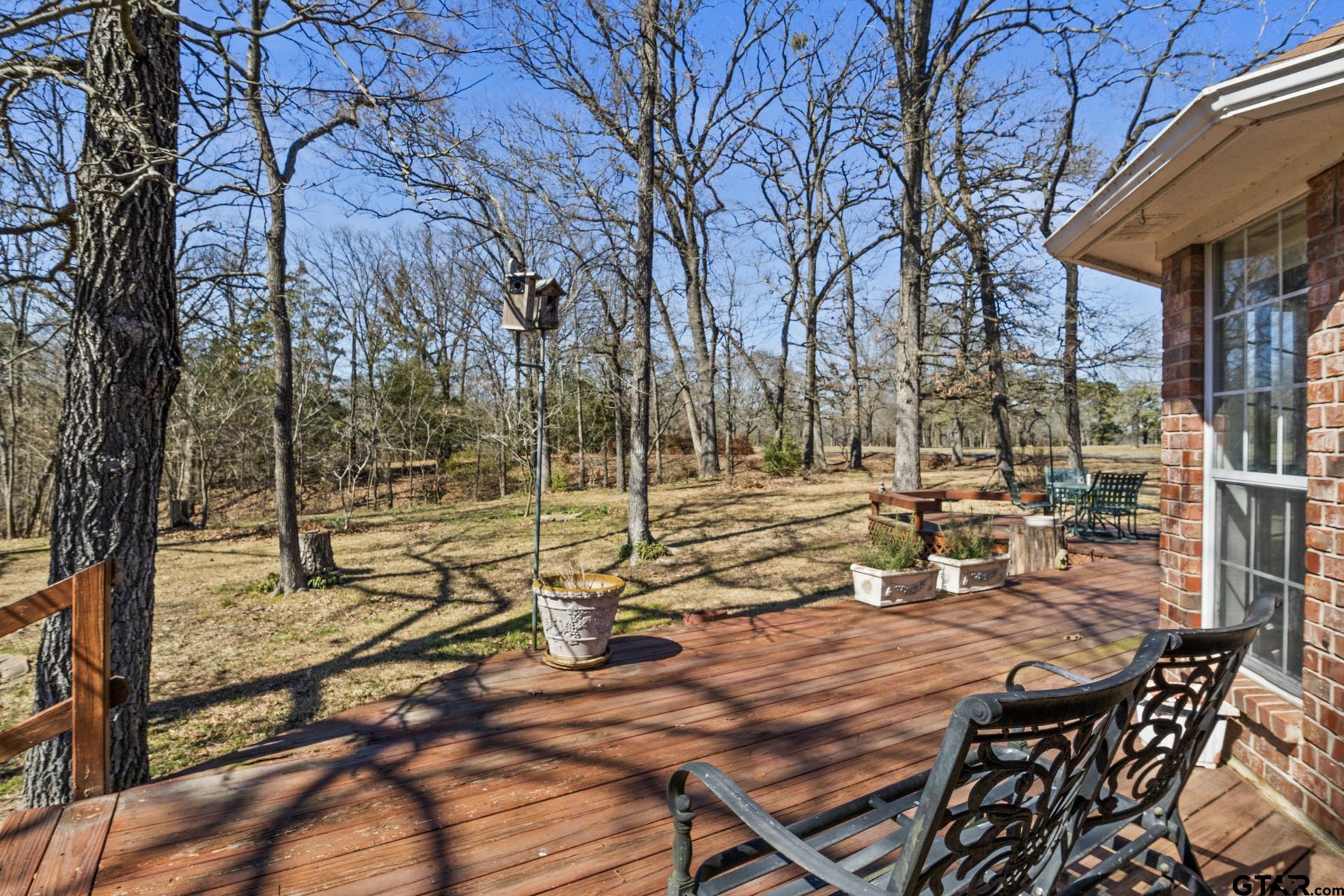 27 Private Road 52371