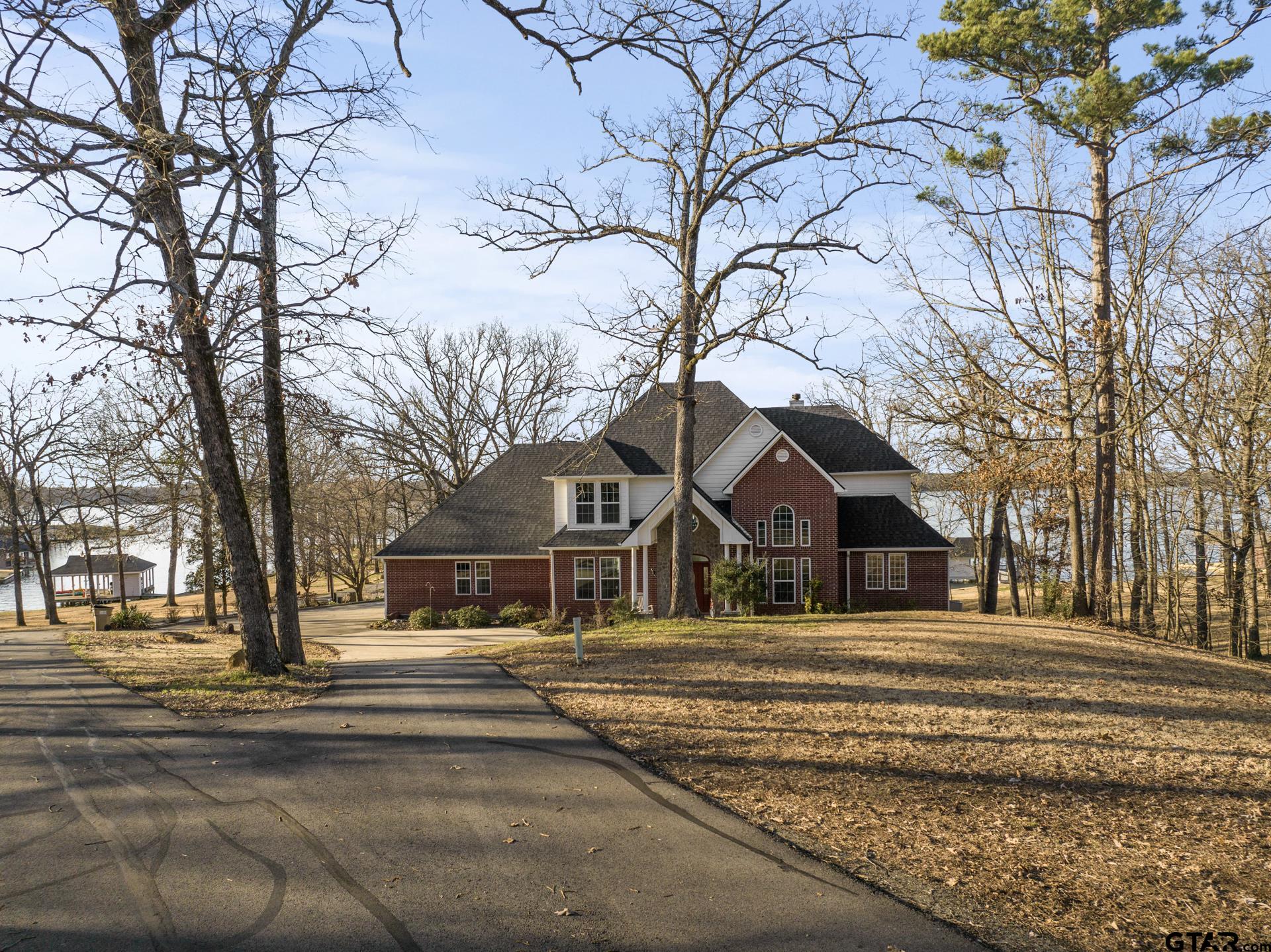59 Private Road 52365