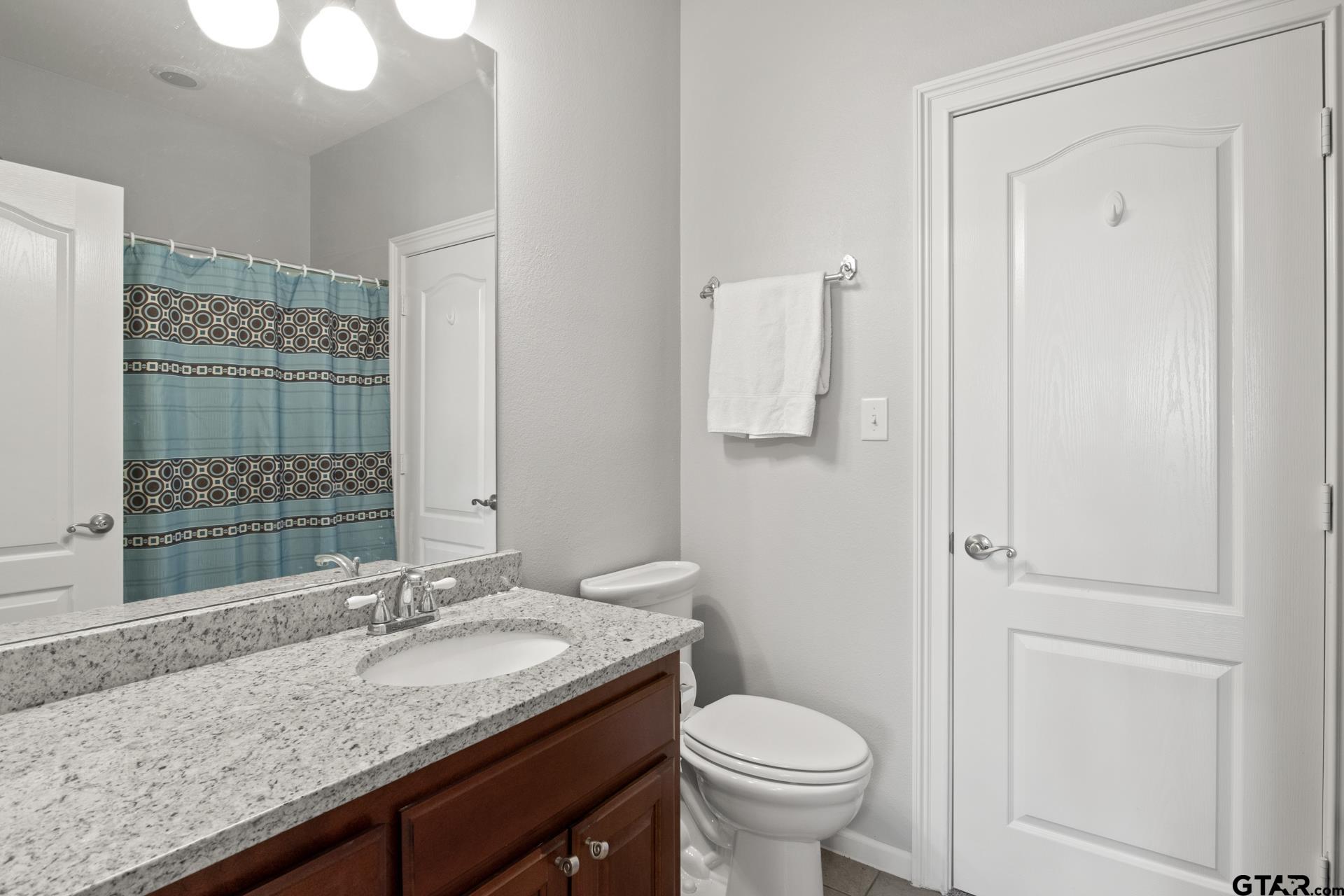 59 Private Road 52365