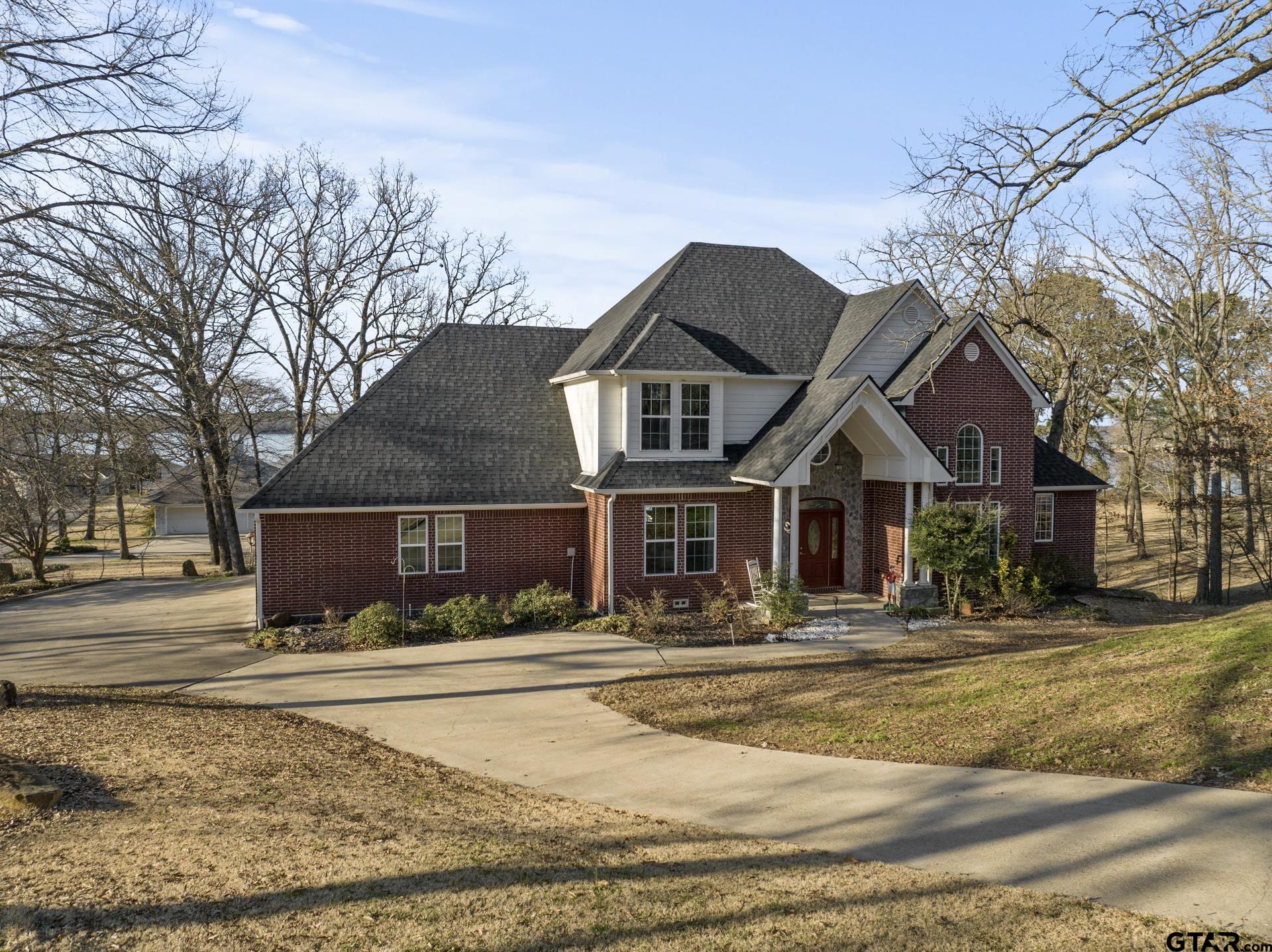 59 Private Road 52365