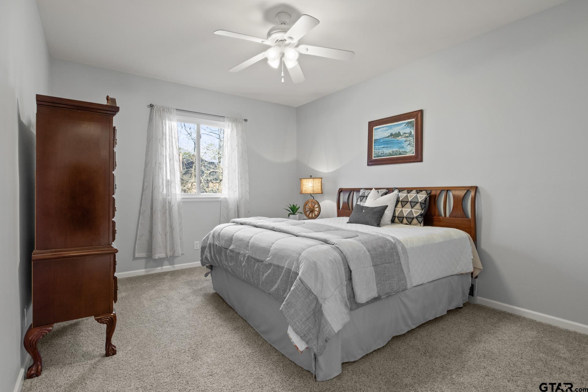 59 Private Road 52365