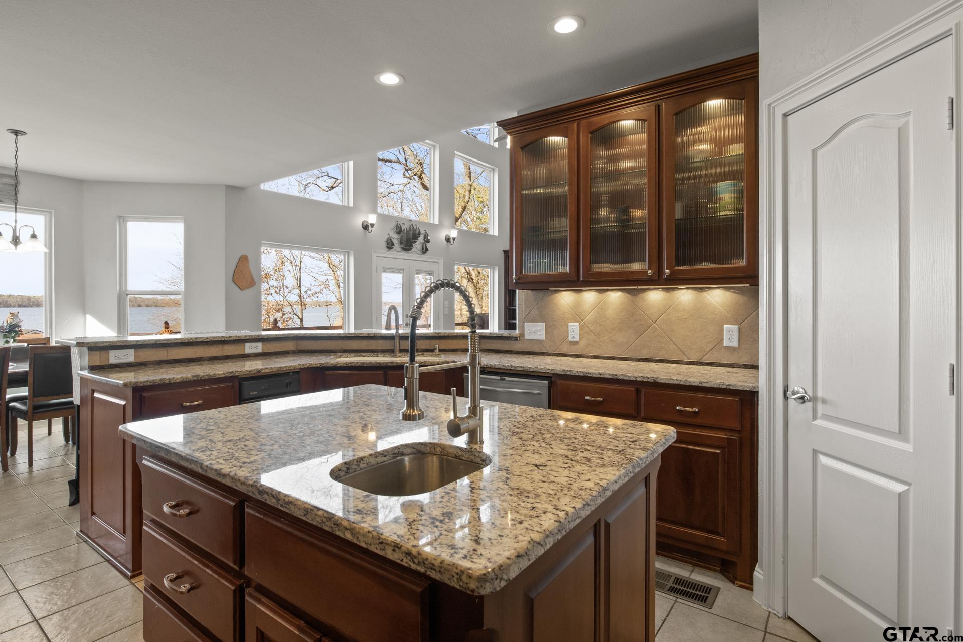 59 Private Road 52365