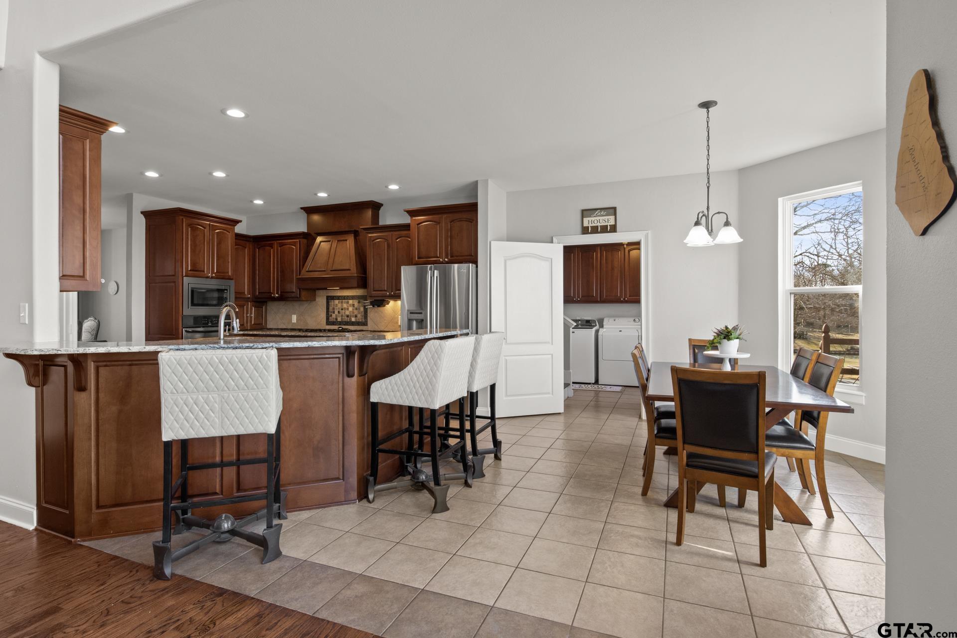 59 Private Road 52365