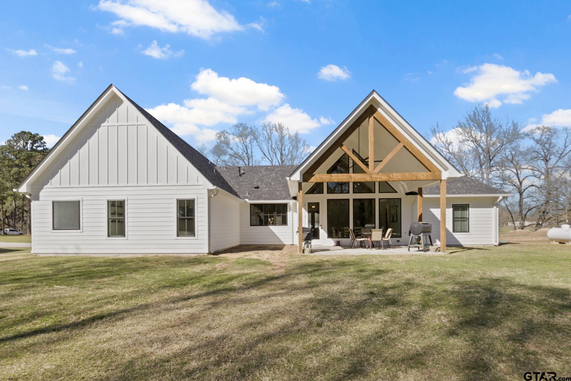 77 County Road 1773