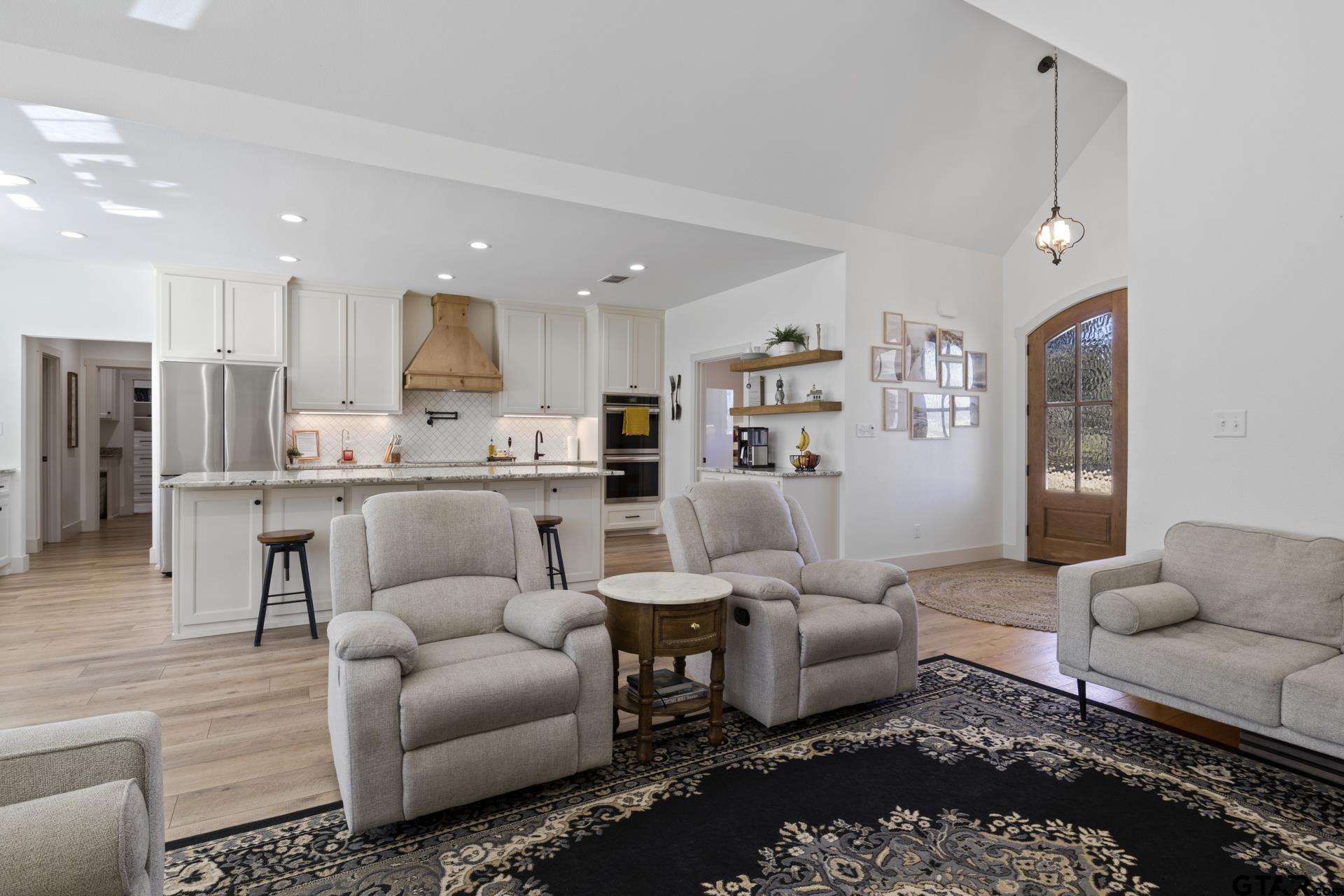 77 County Road 1773