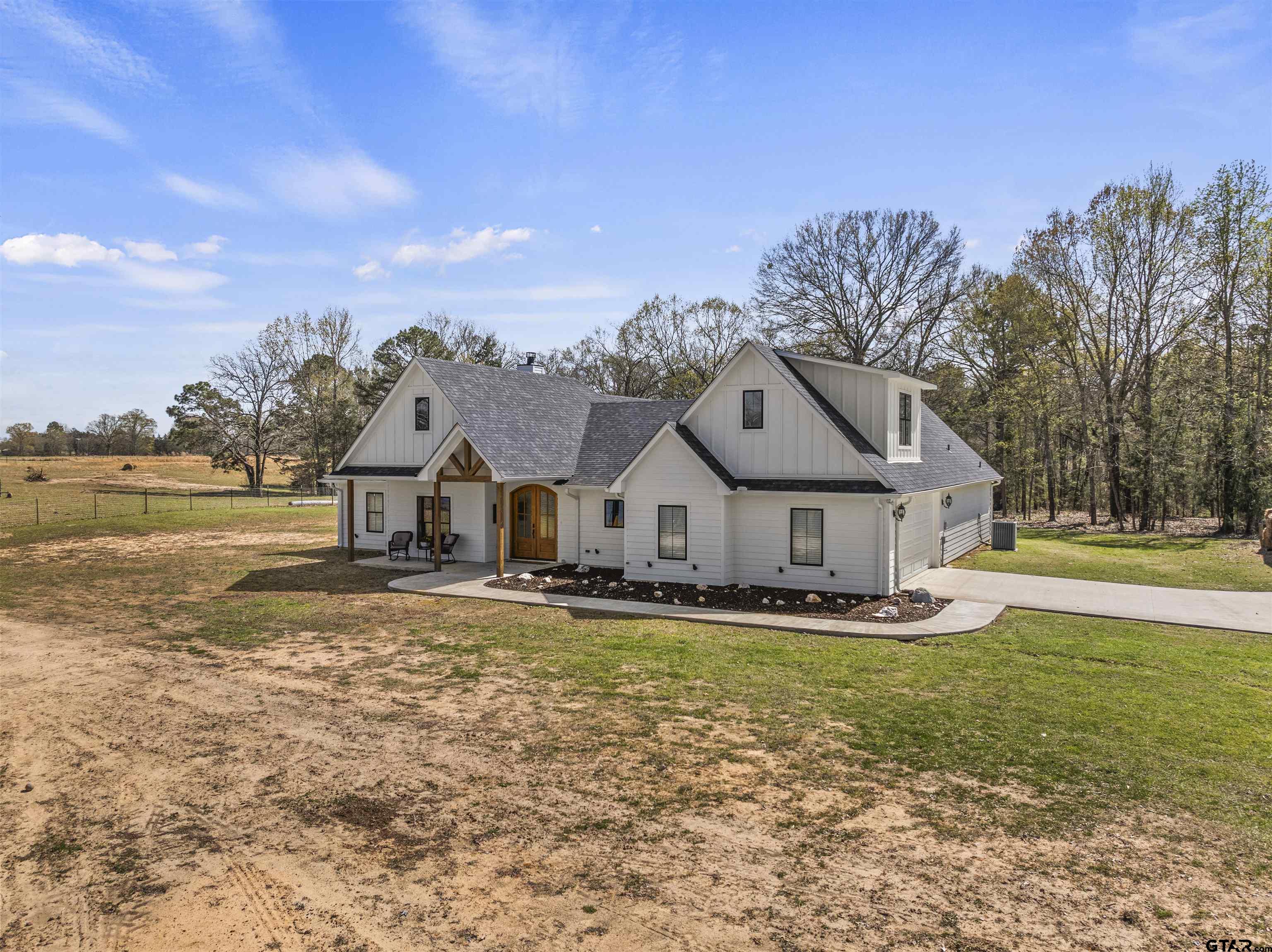 77 County Road 1773