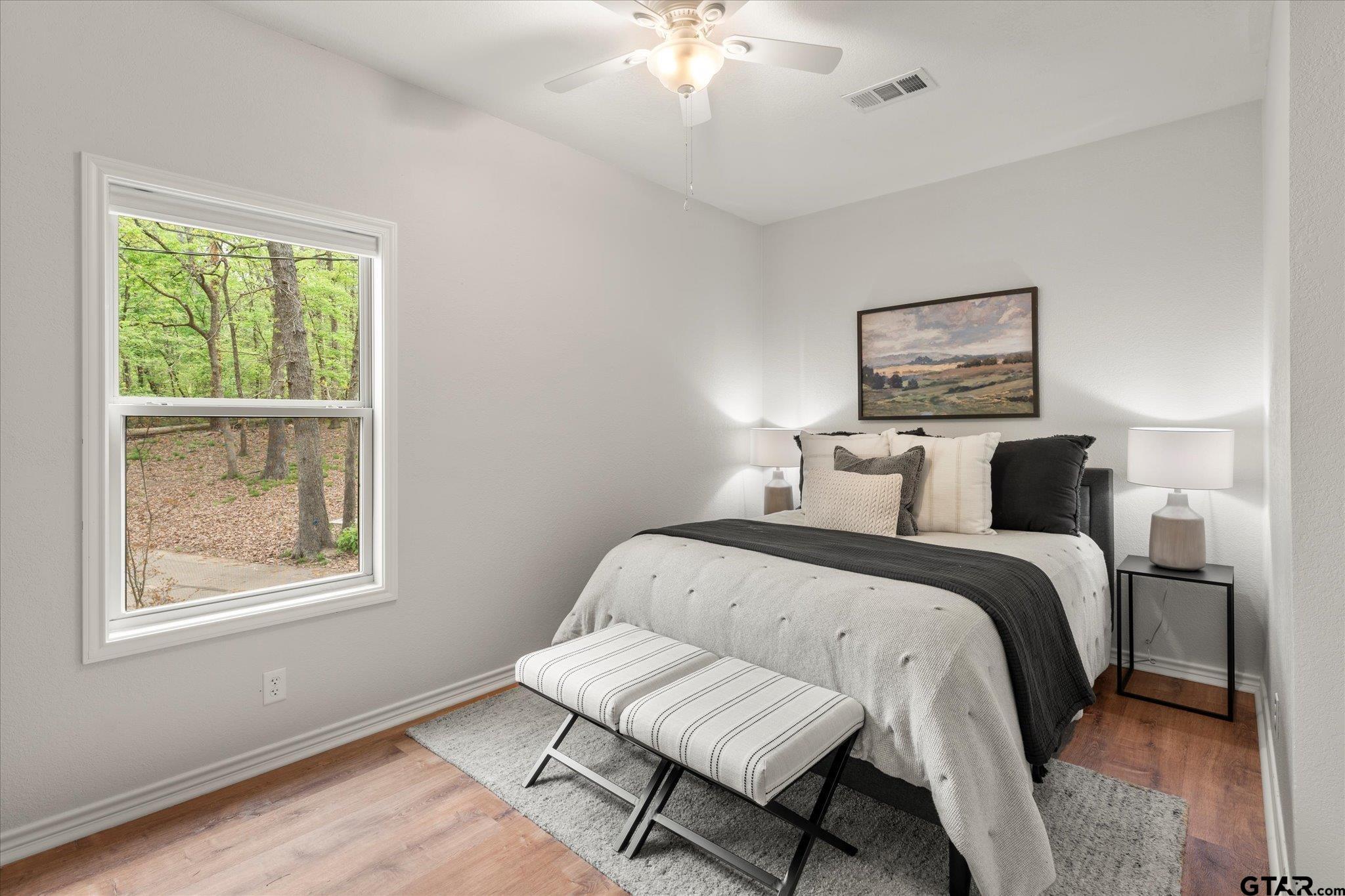 103 E BARKER CREEK RD