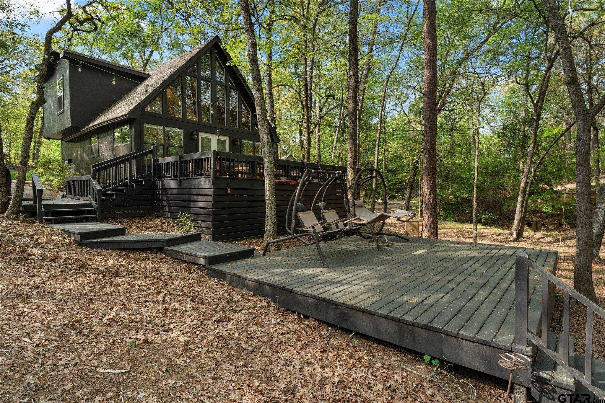 103 E BARKER CREEK RD