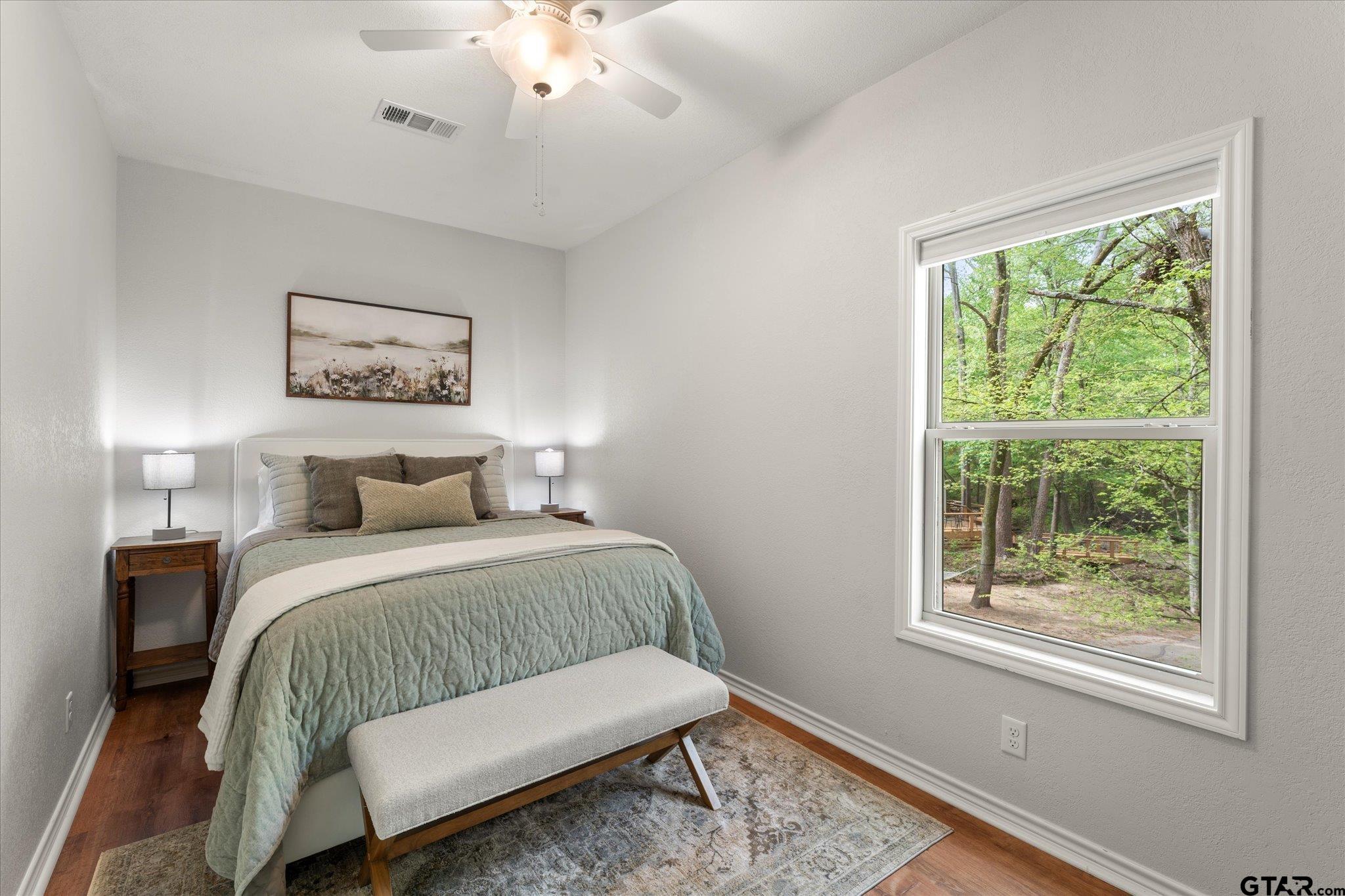 103 E BARKER CREEK RD