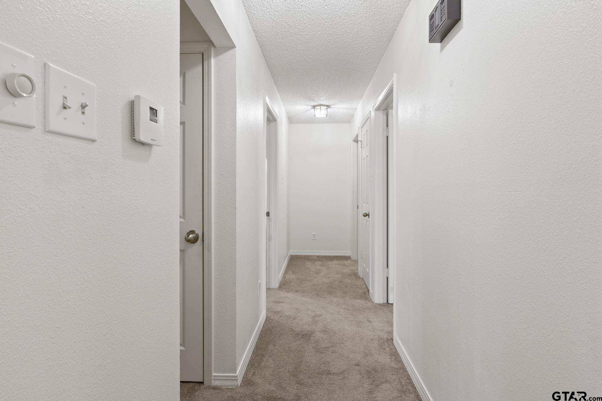 2404 Matthew Dr
