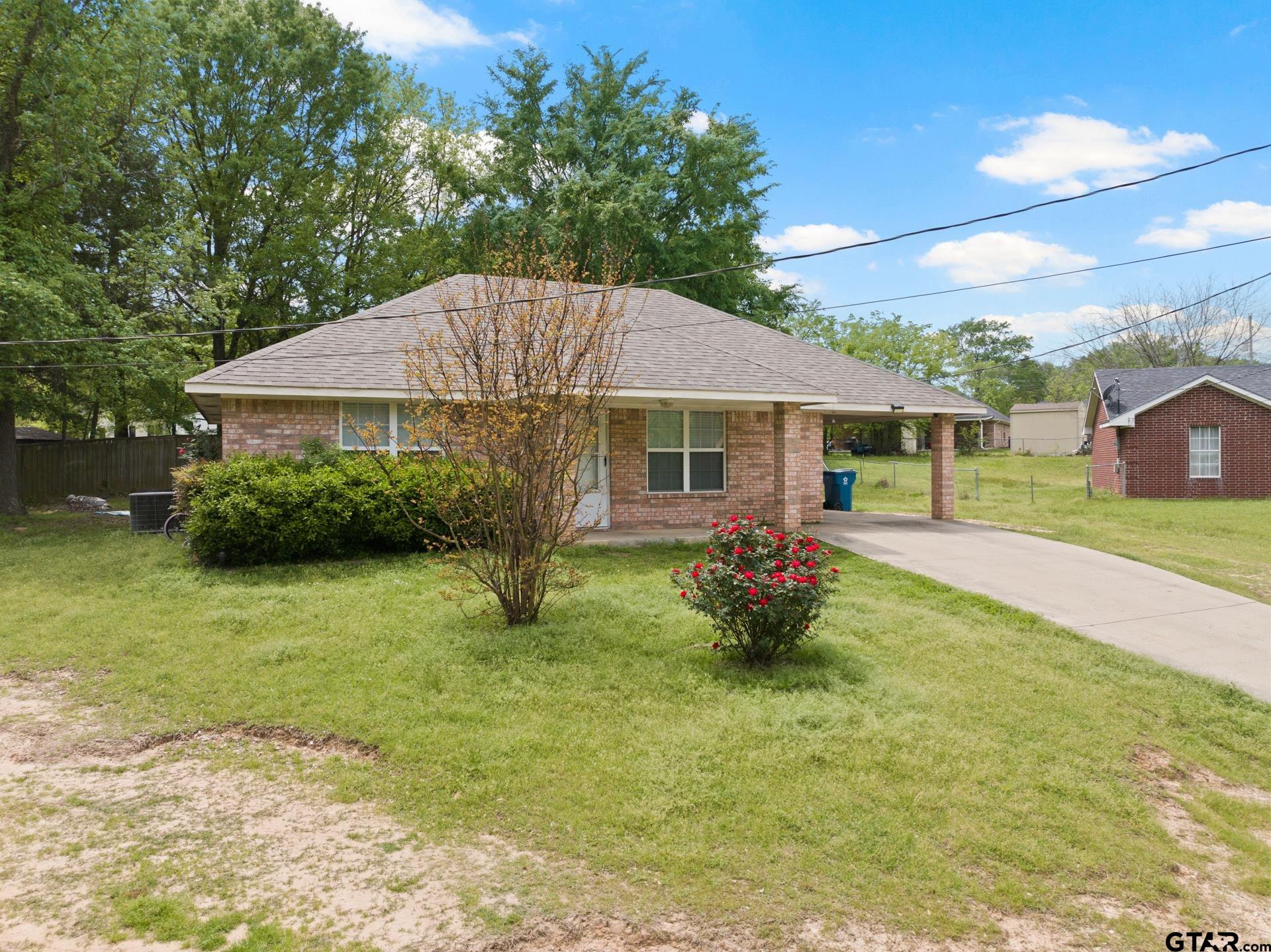 606 Therese Ct.