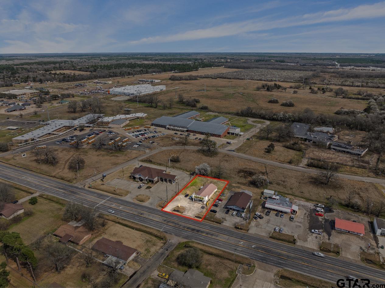 412 N McCoy Blvd