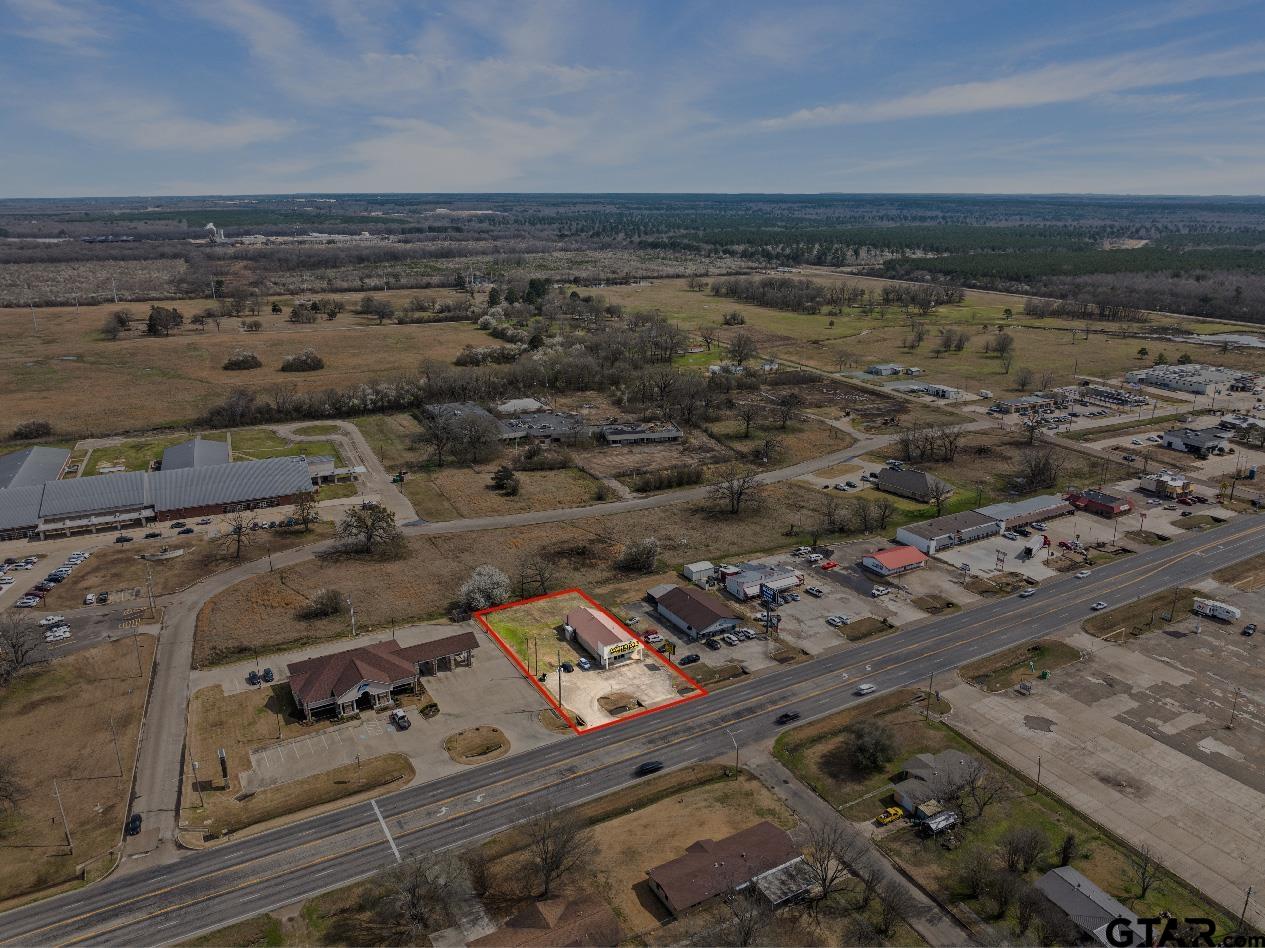 412 N McCoy Blvd