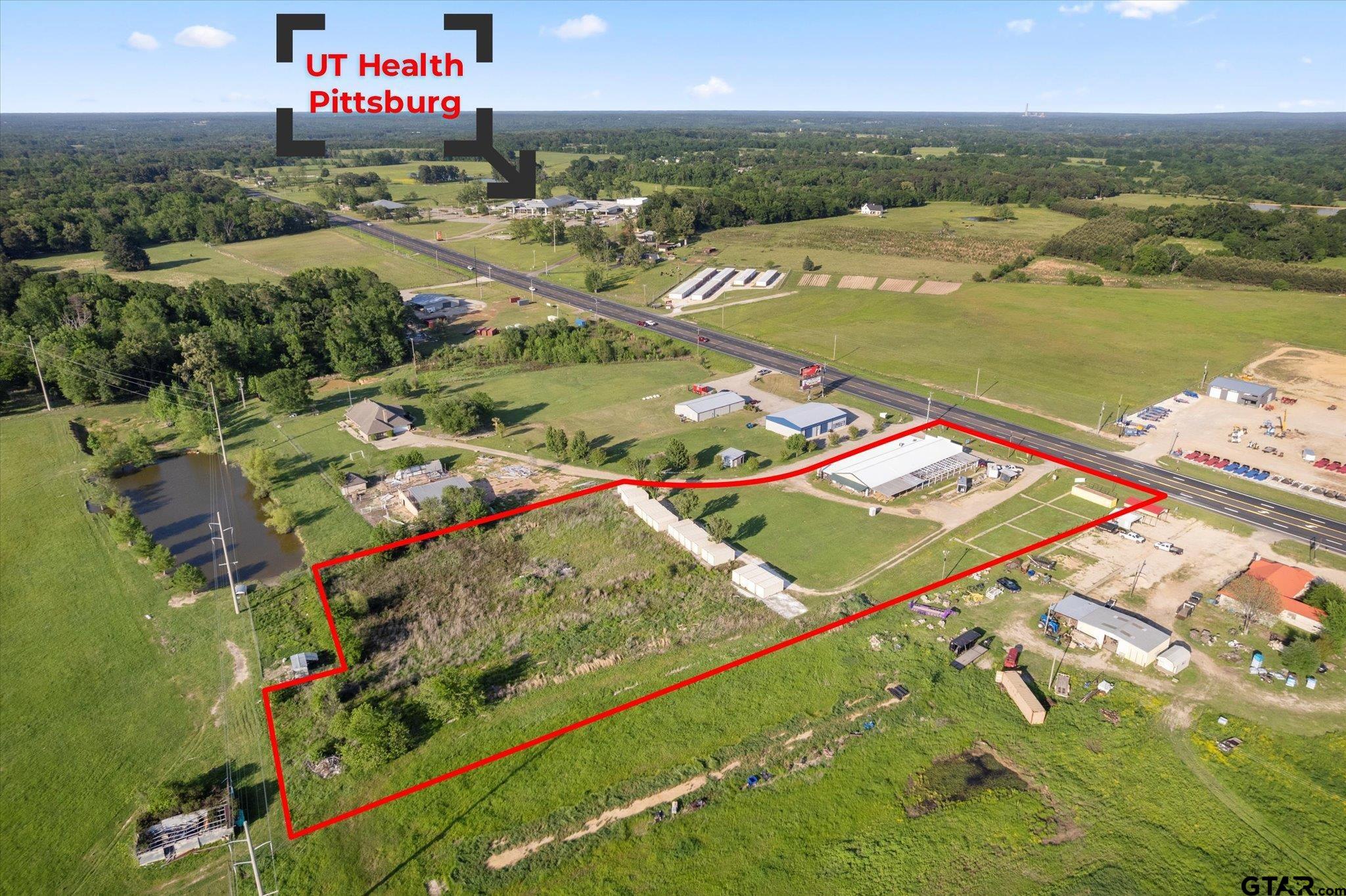 2516 HWY 271N