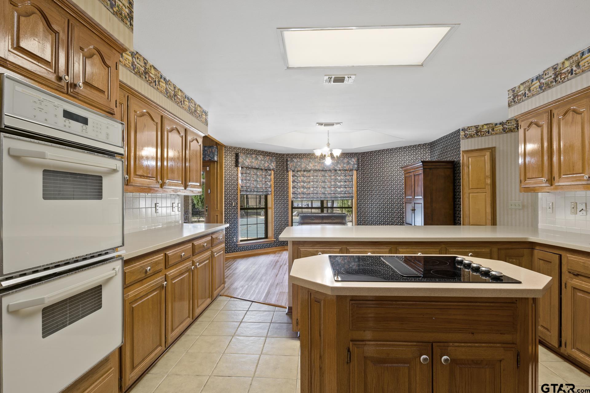 205 Turnberry Circle