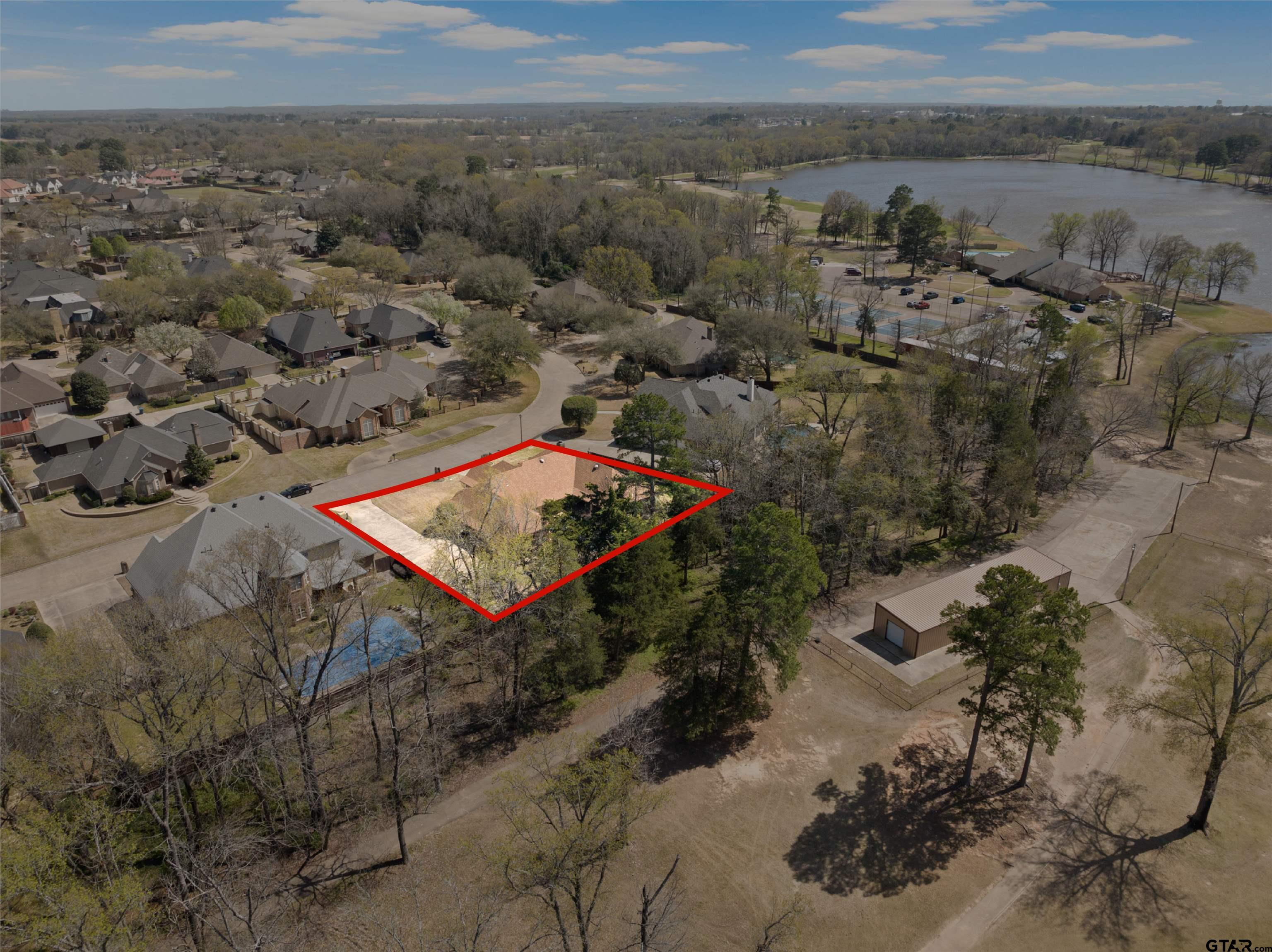 205 Turnberry Circle