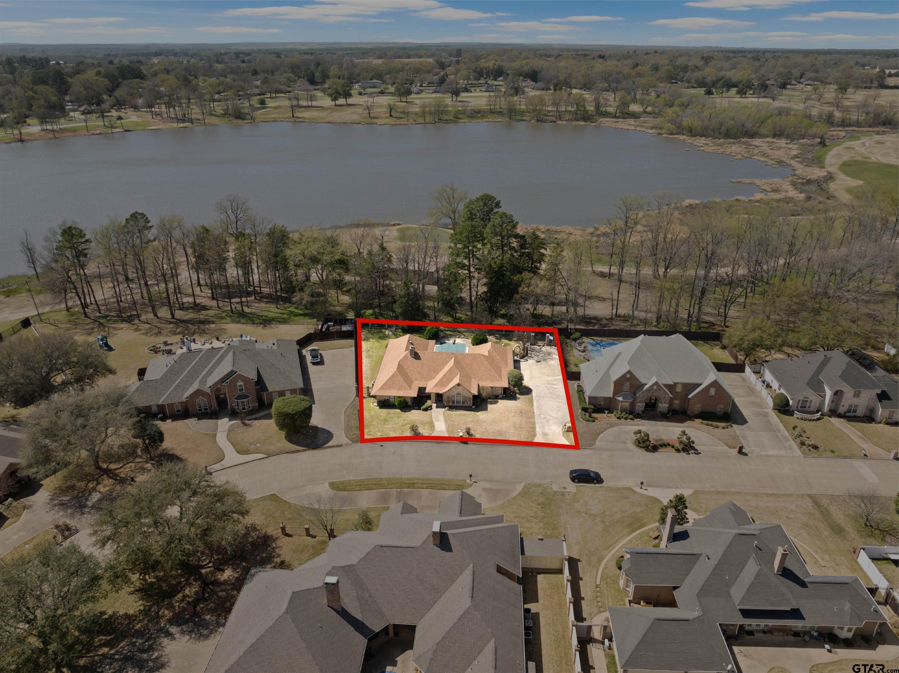 205 Turnberry Circle