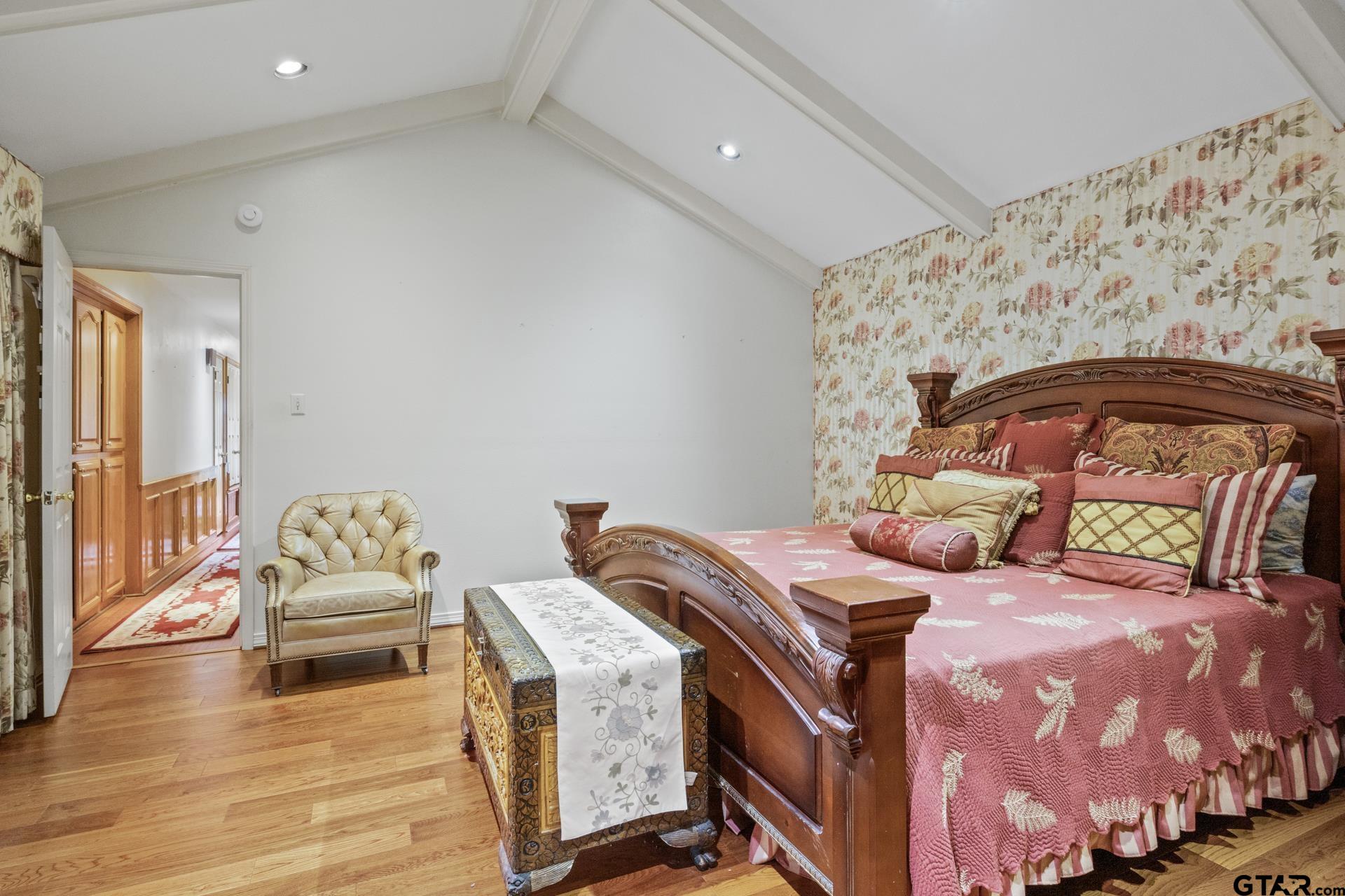 205 Turnberry Circle