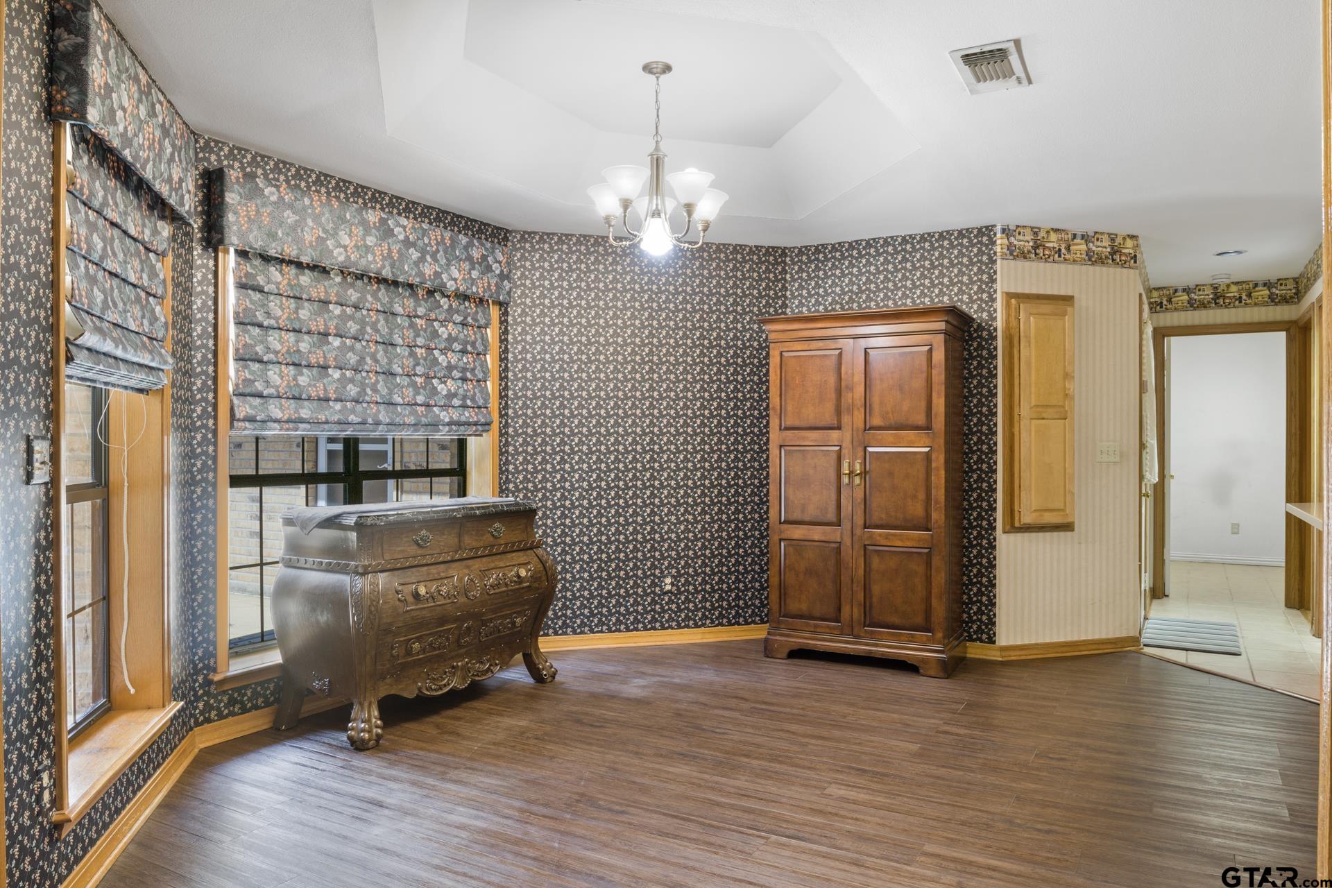 205 Turnberry Circle