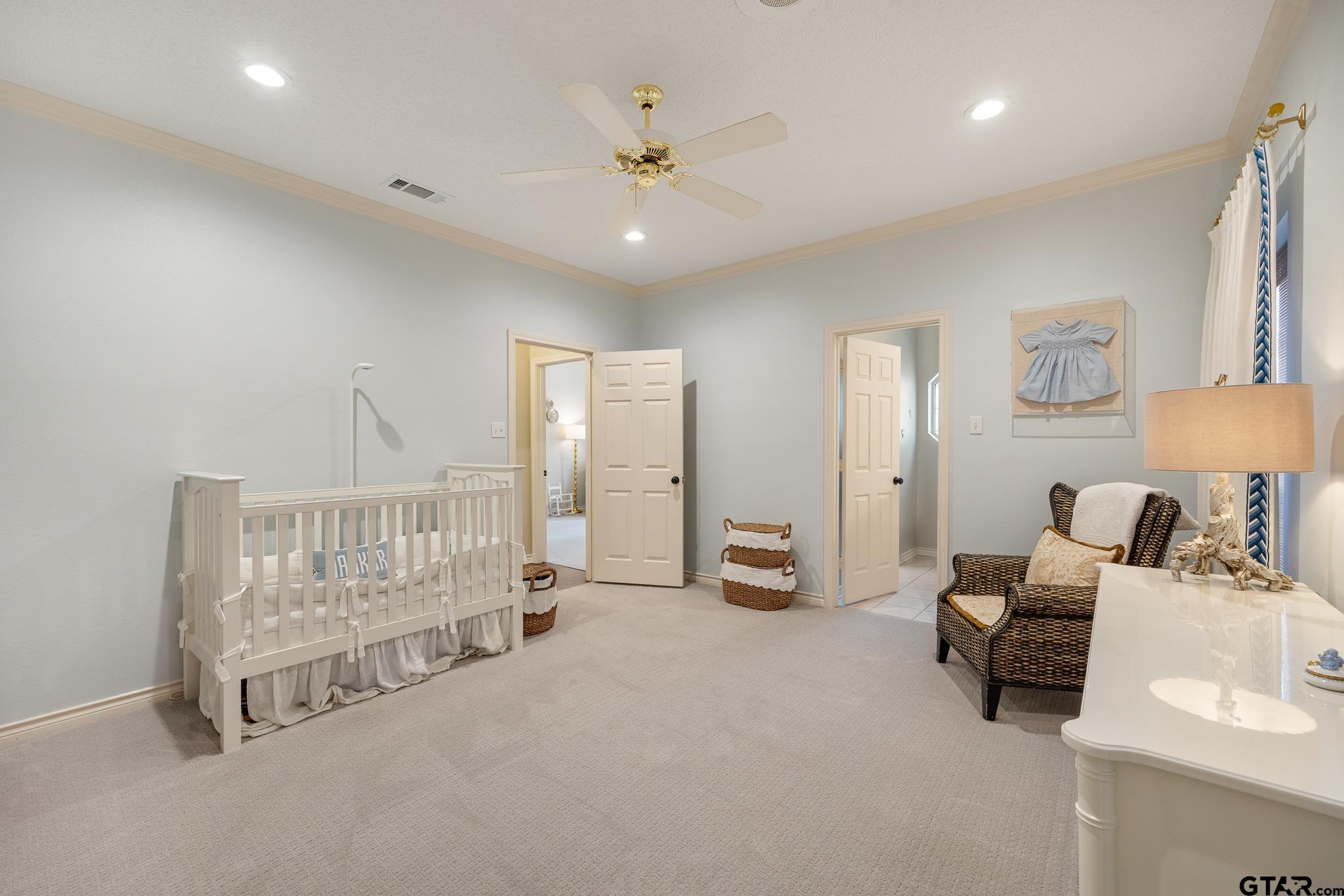4911 Barclay Drive