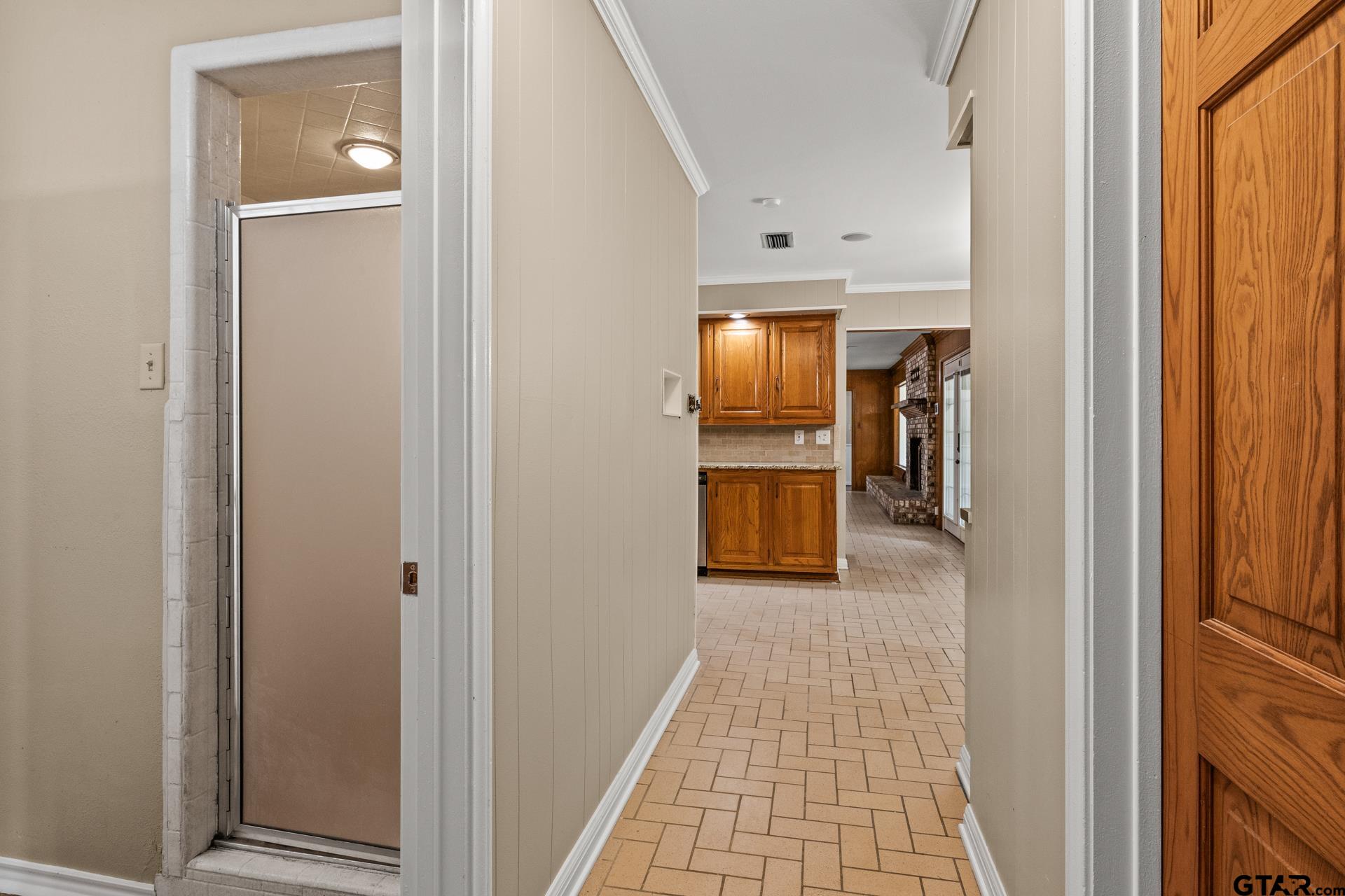 1108 Quitman