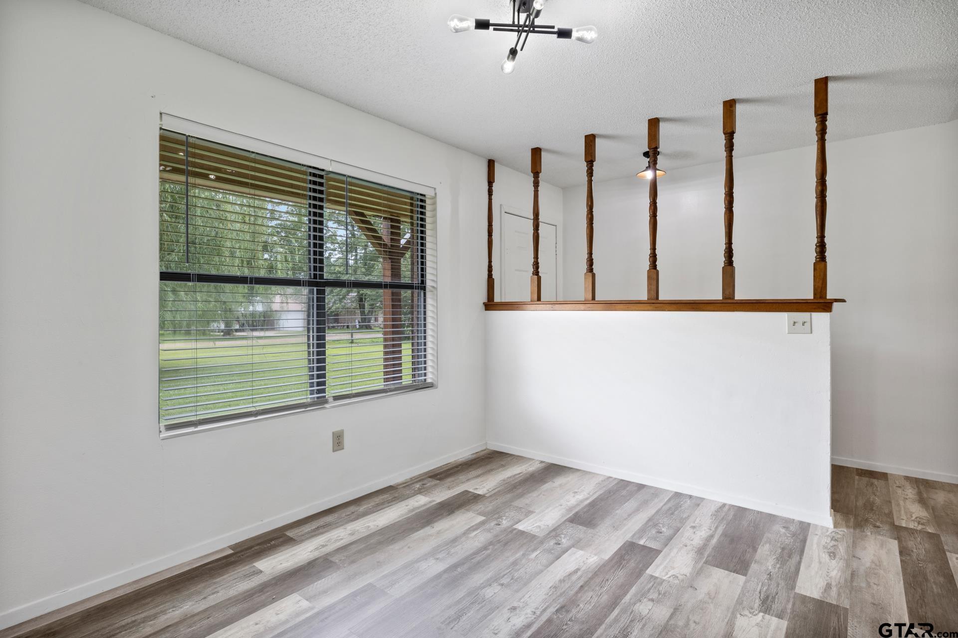 89 County Road 1118