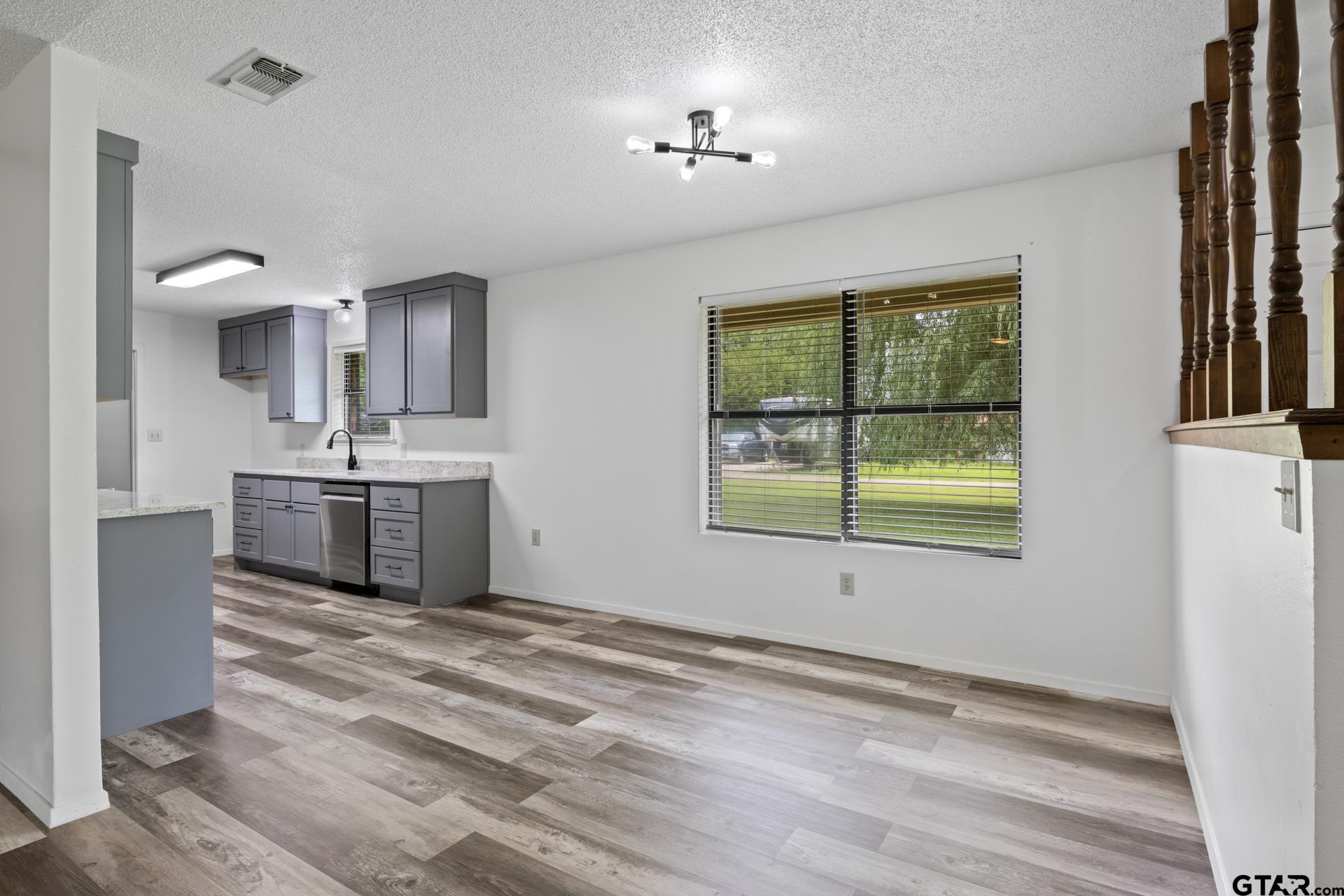 89 County Road 1118