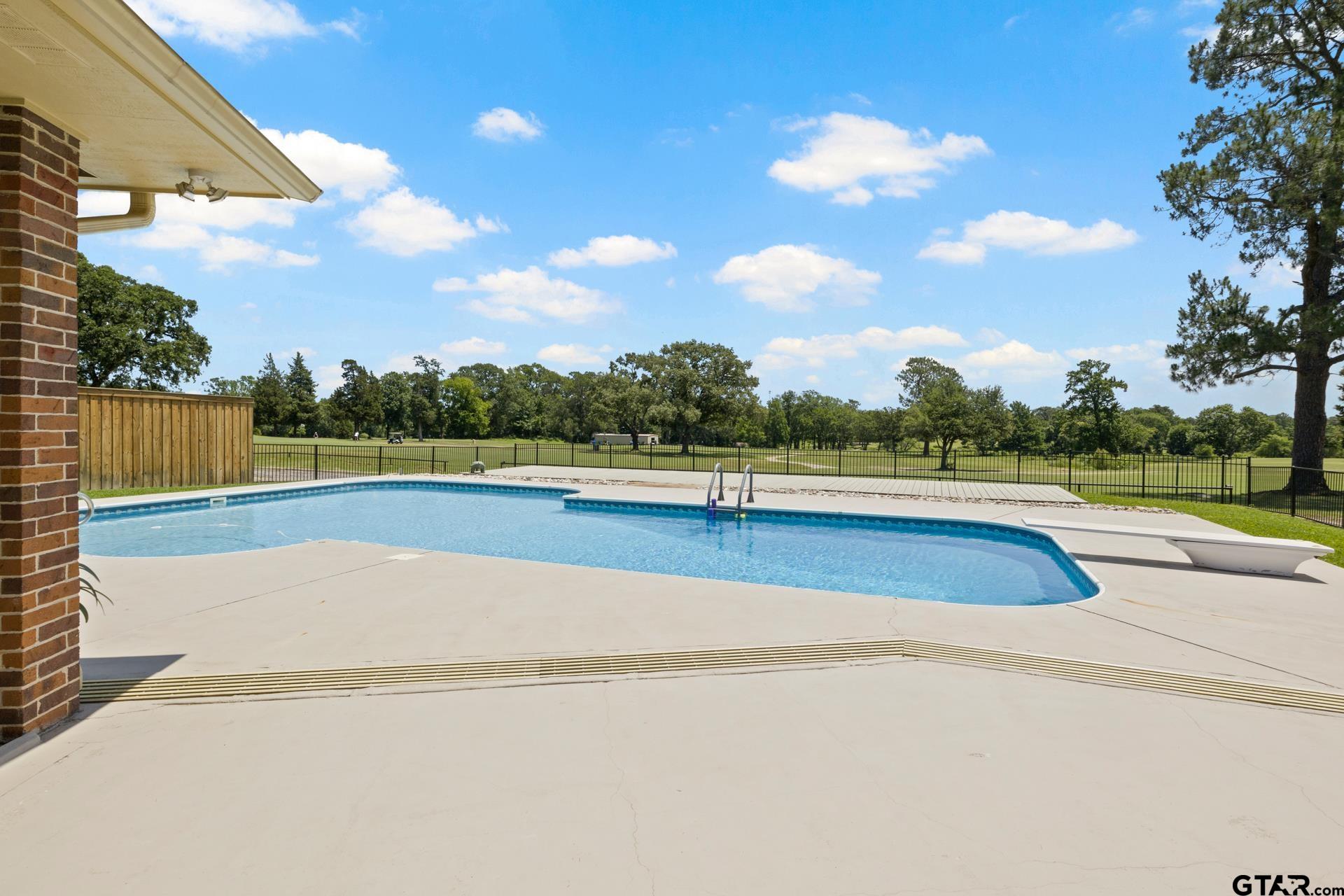 1802 Hogan Lane