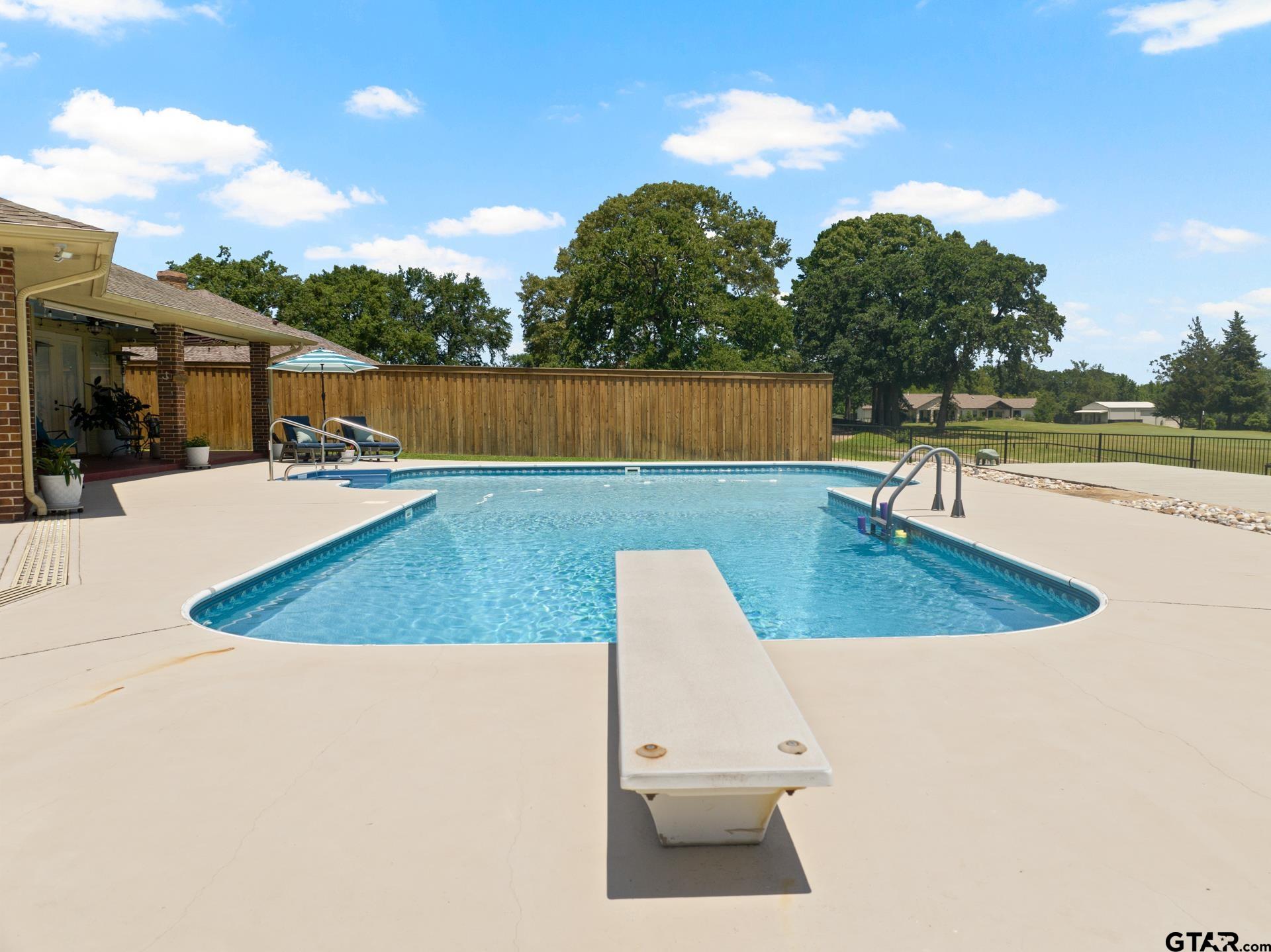 1802 Hogan Lane