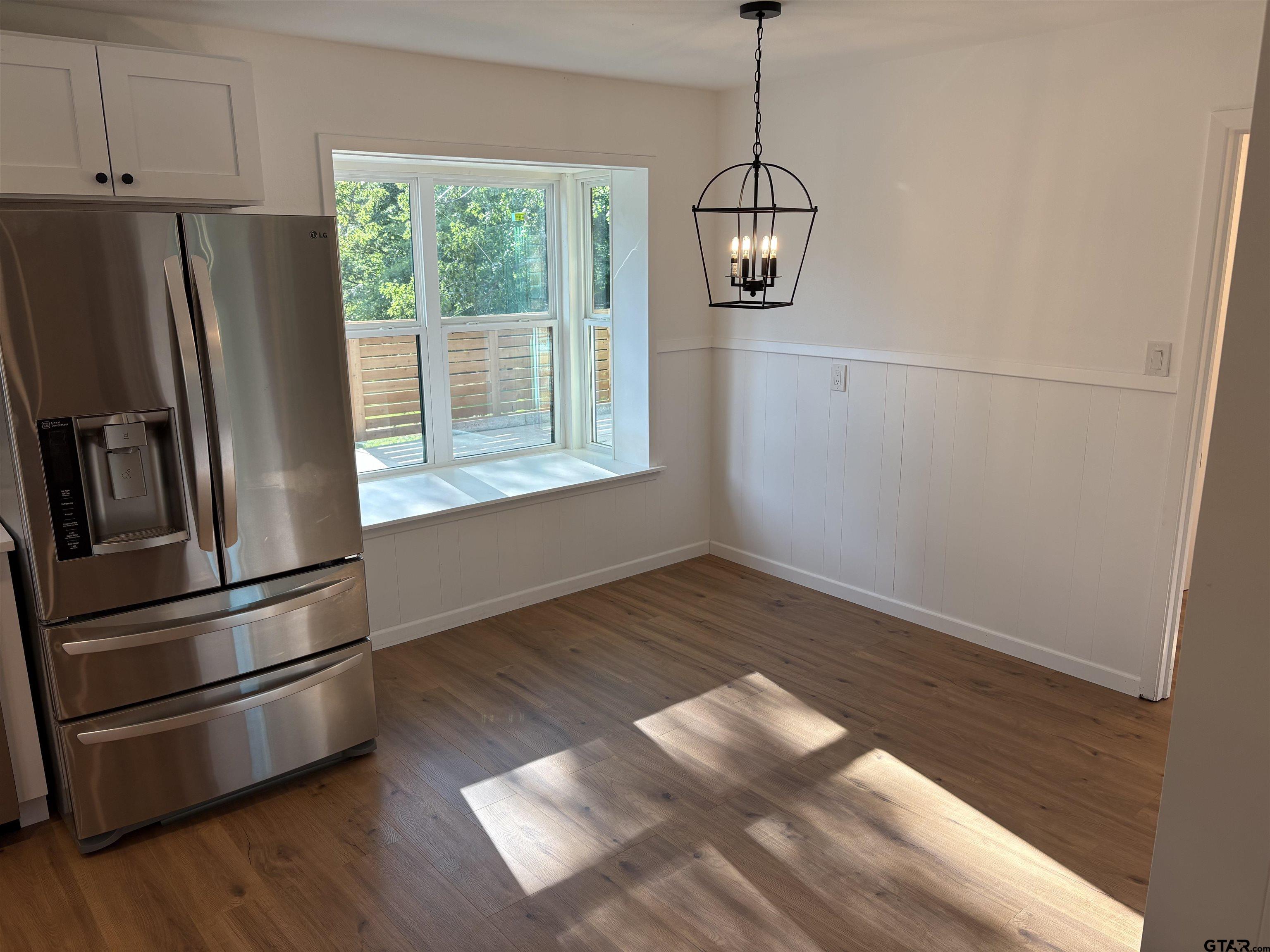 515 Dogwood Ln