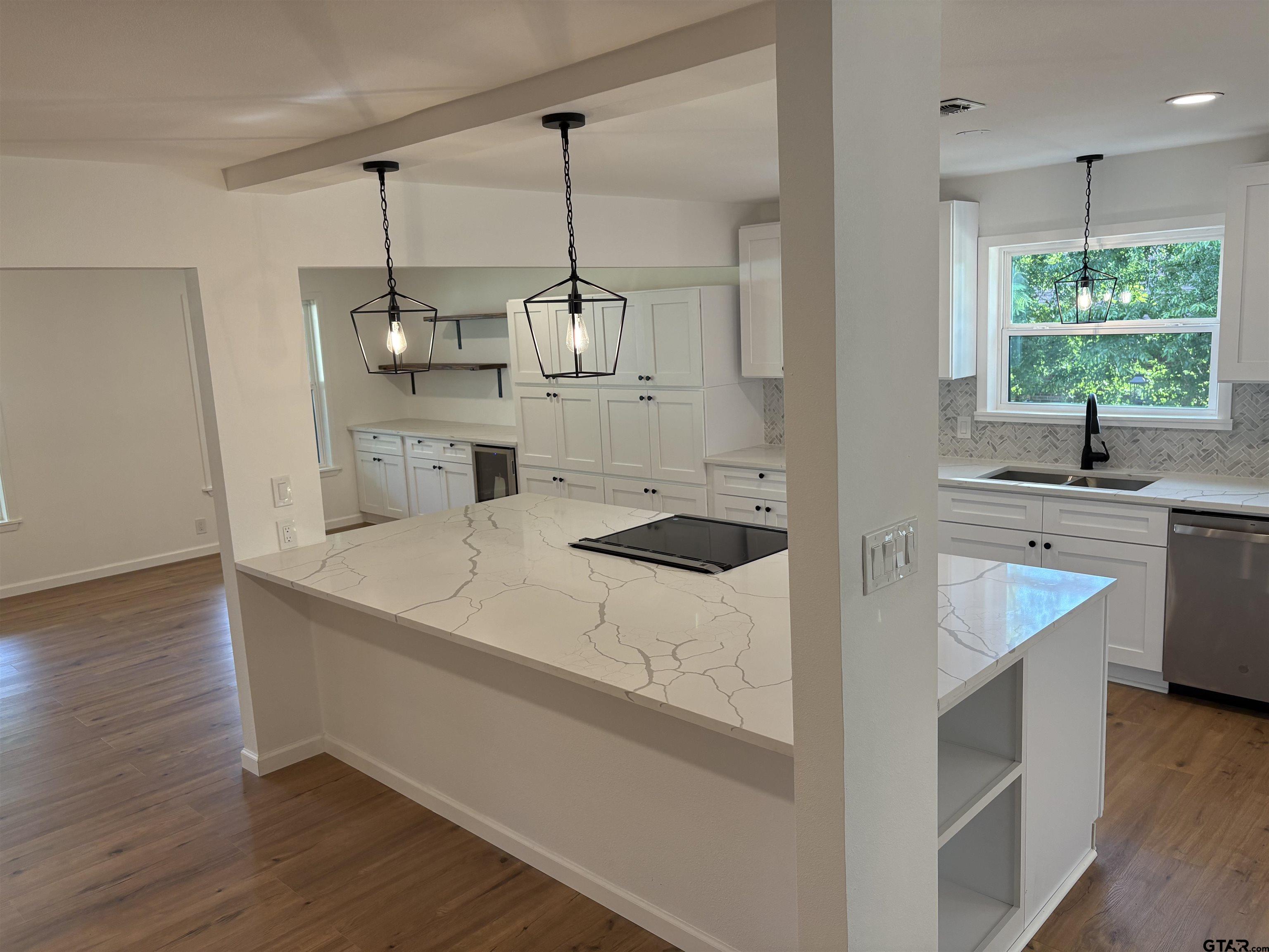 515 Dogwood Ln