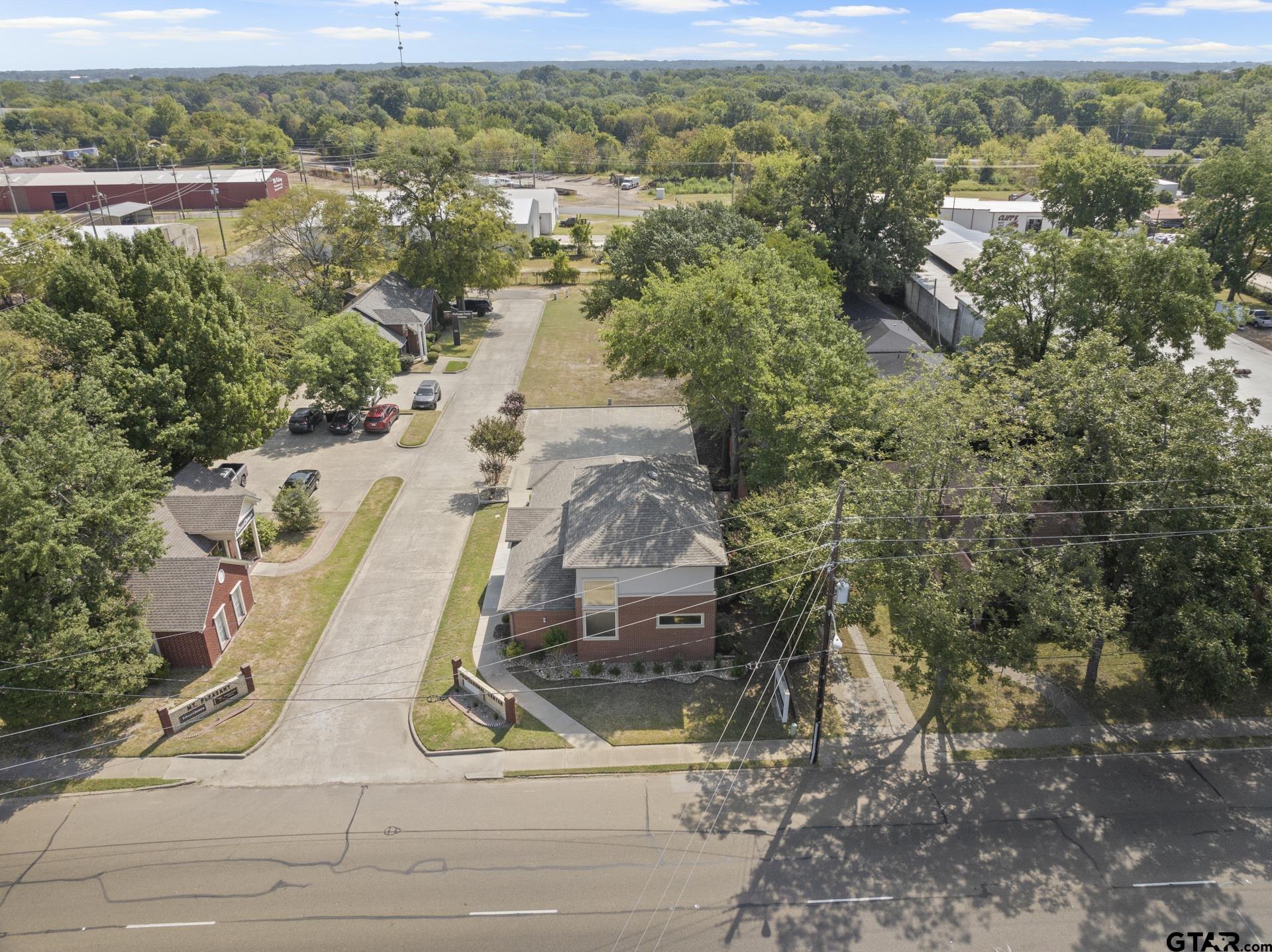 802 North Jefferson
