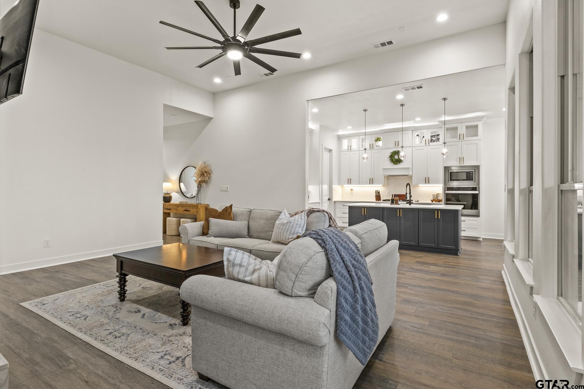 237 Kathryns Court
