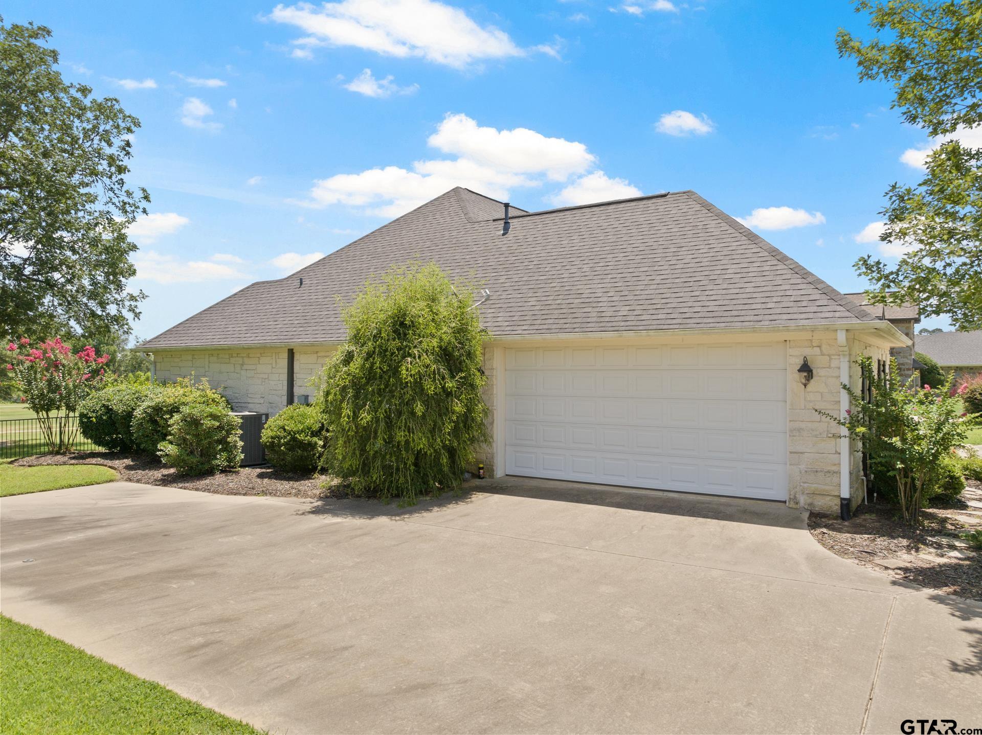 108 Links Drive