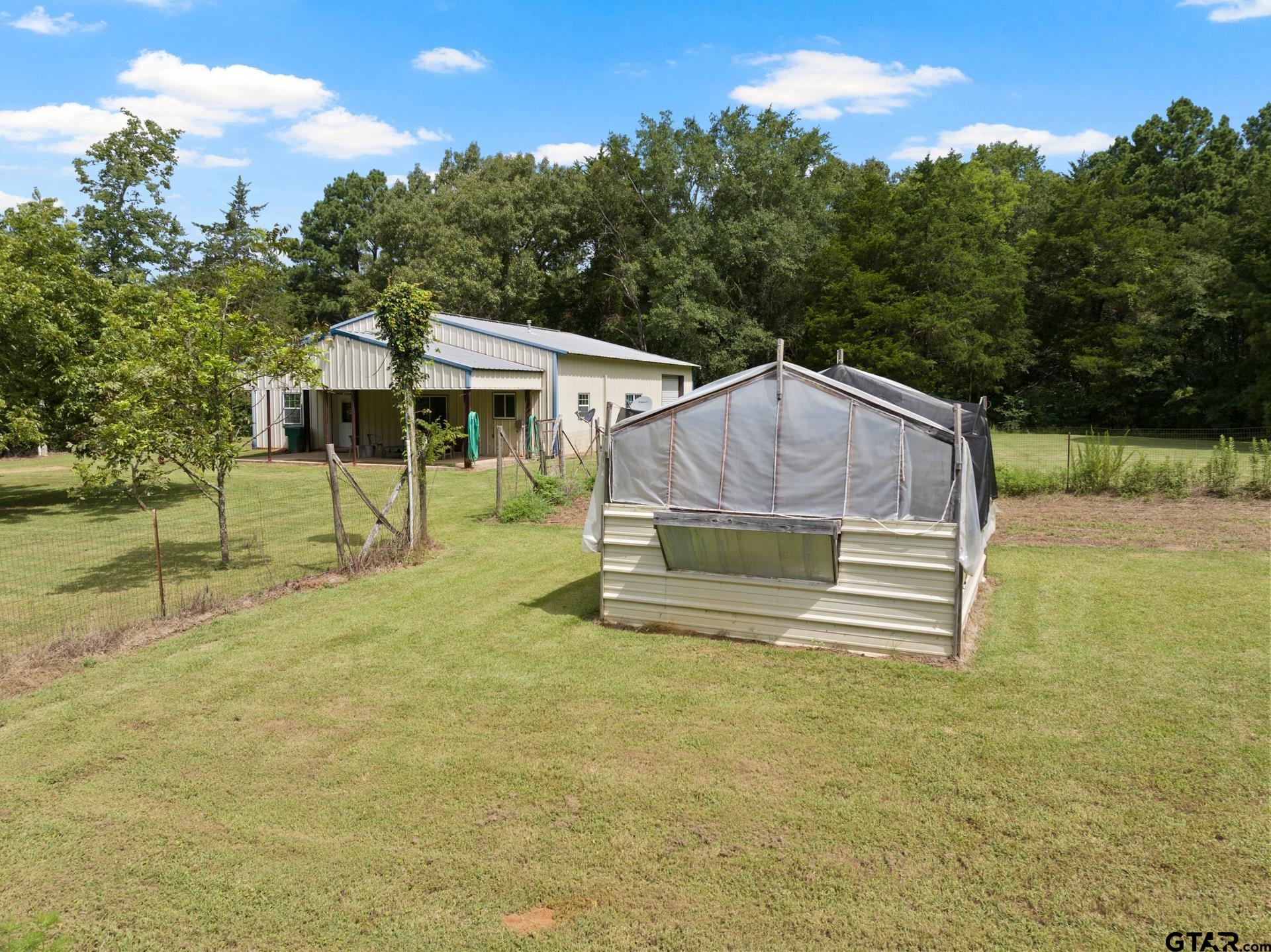 15224 Hwy 144 N