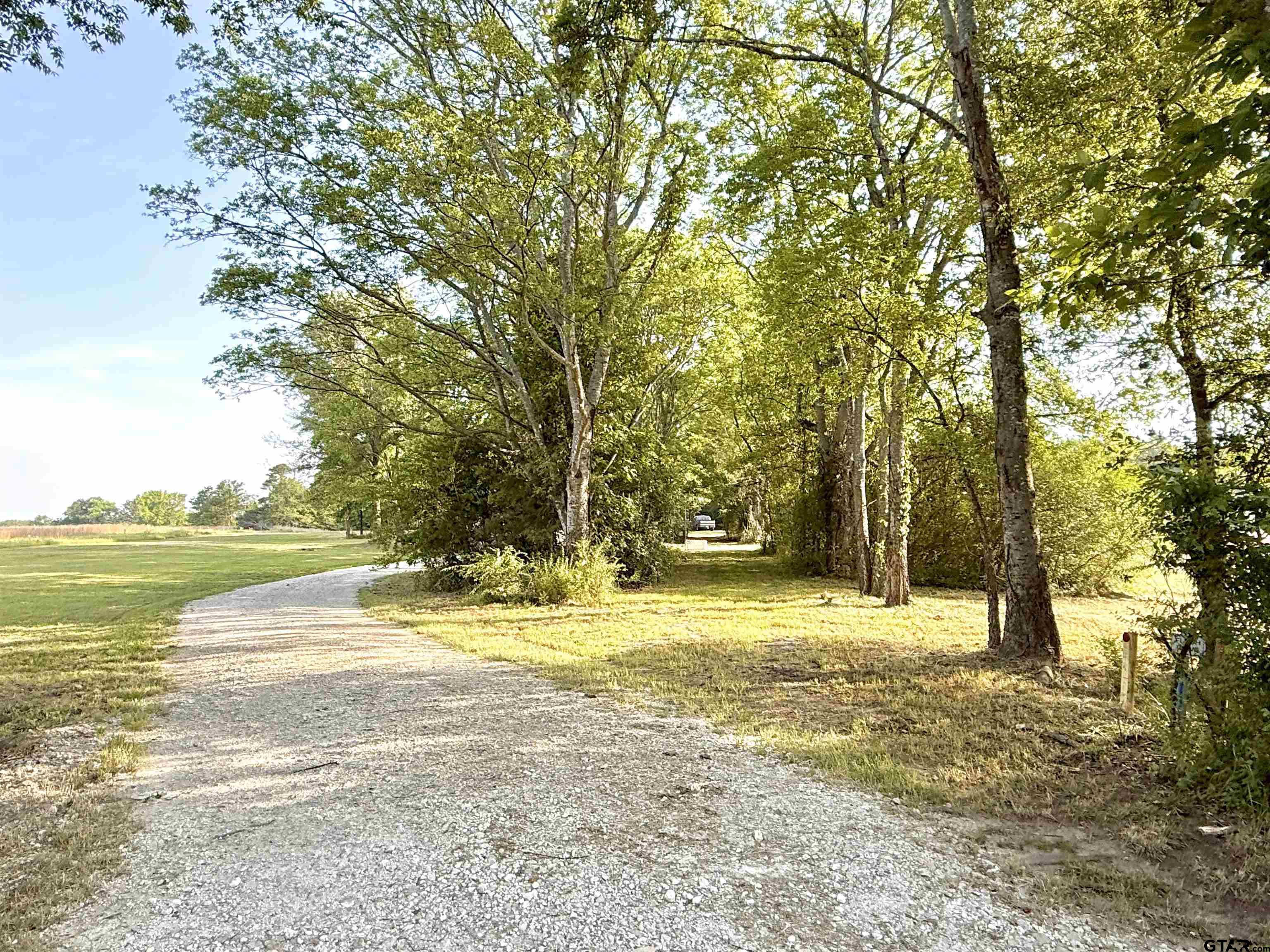 3235 County Rd 3365