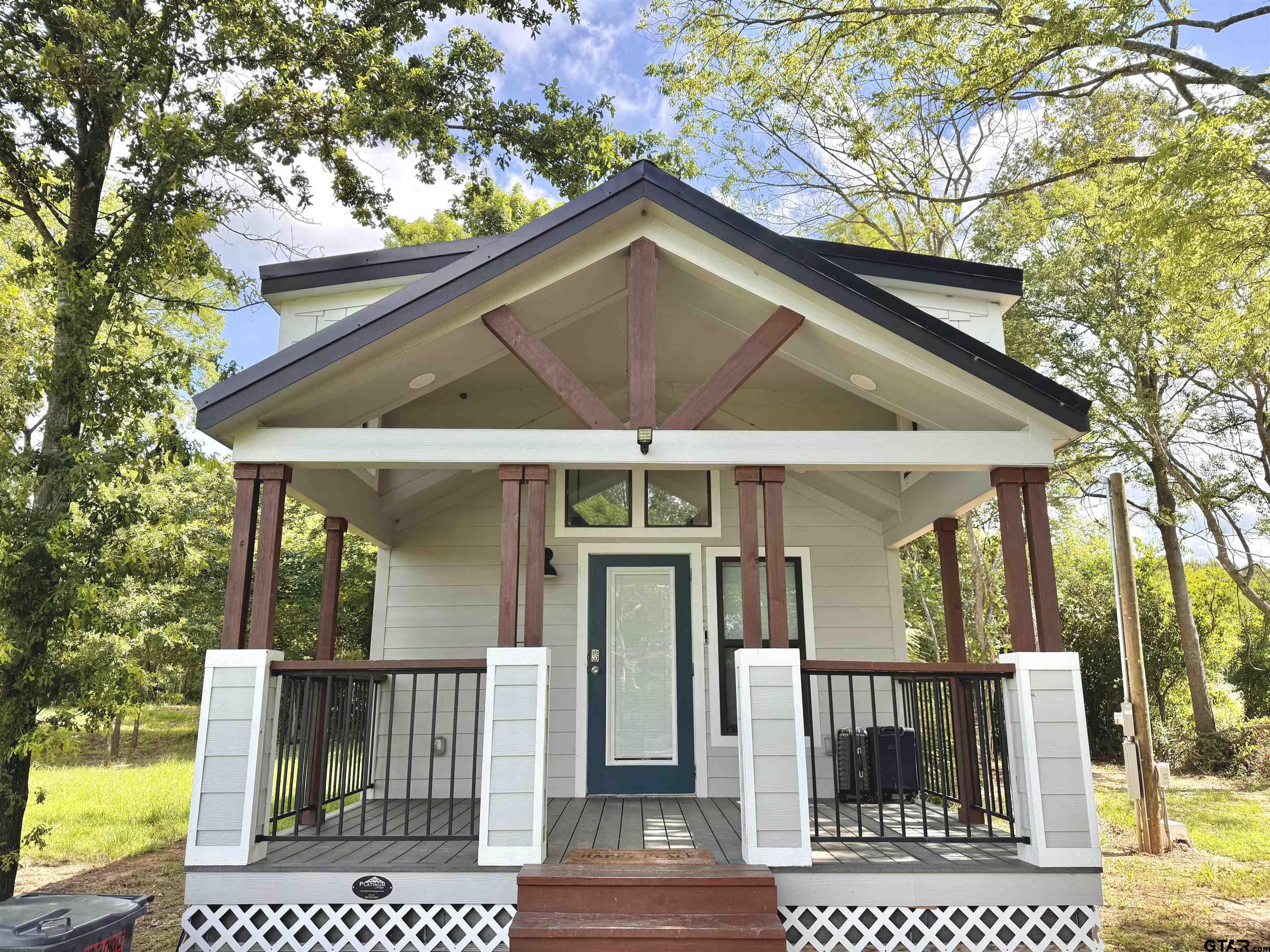 3235 County Rd 3365