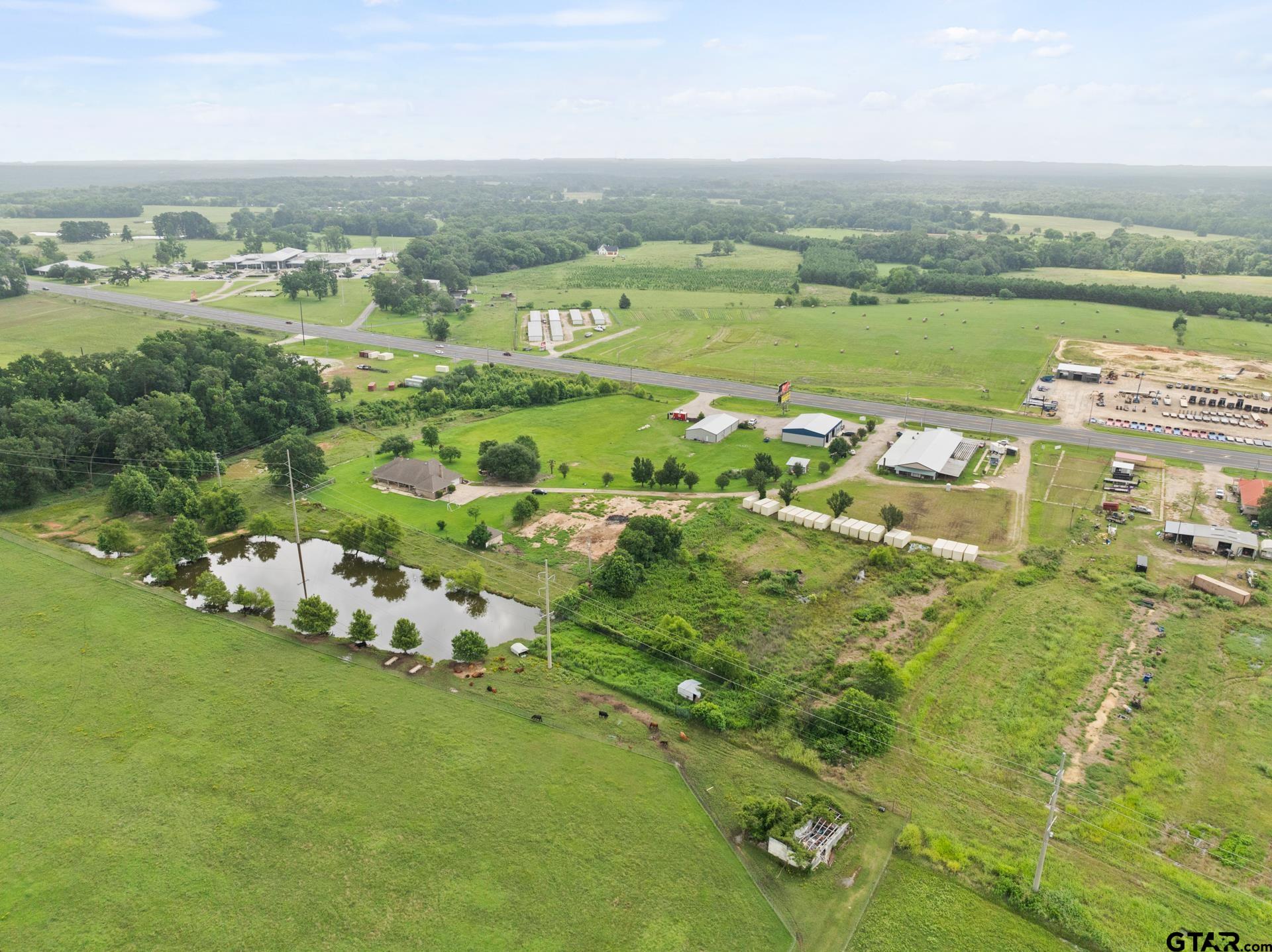 2520 N Hwy 271