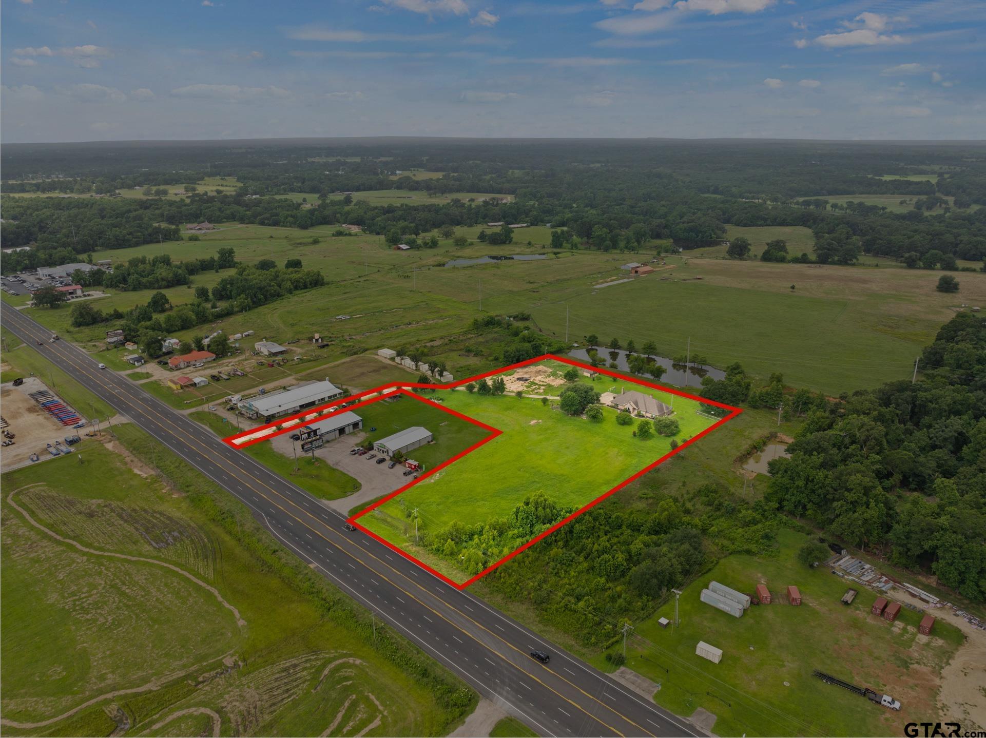 2520 N Hwy 271