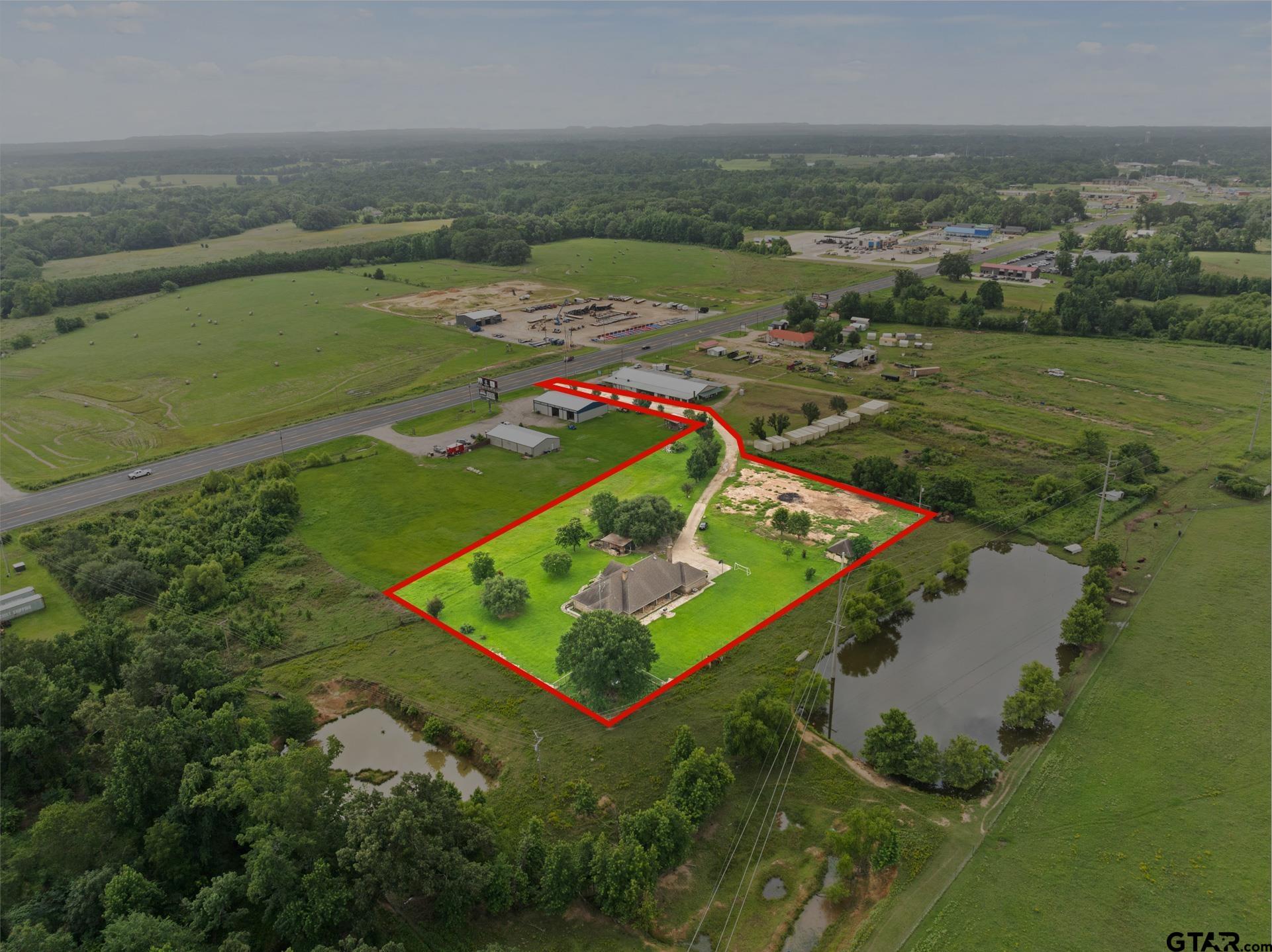 2520 N Hwy 271